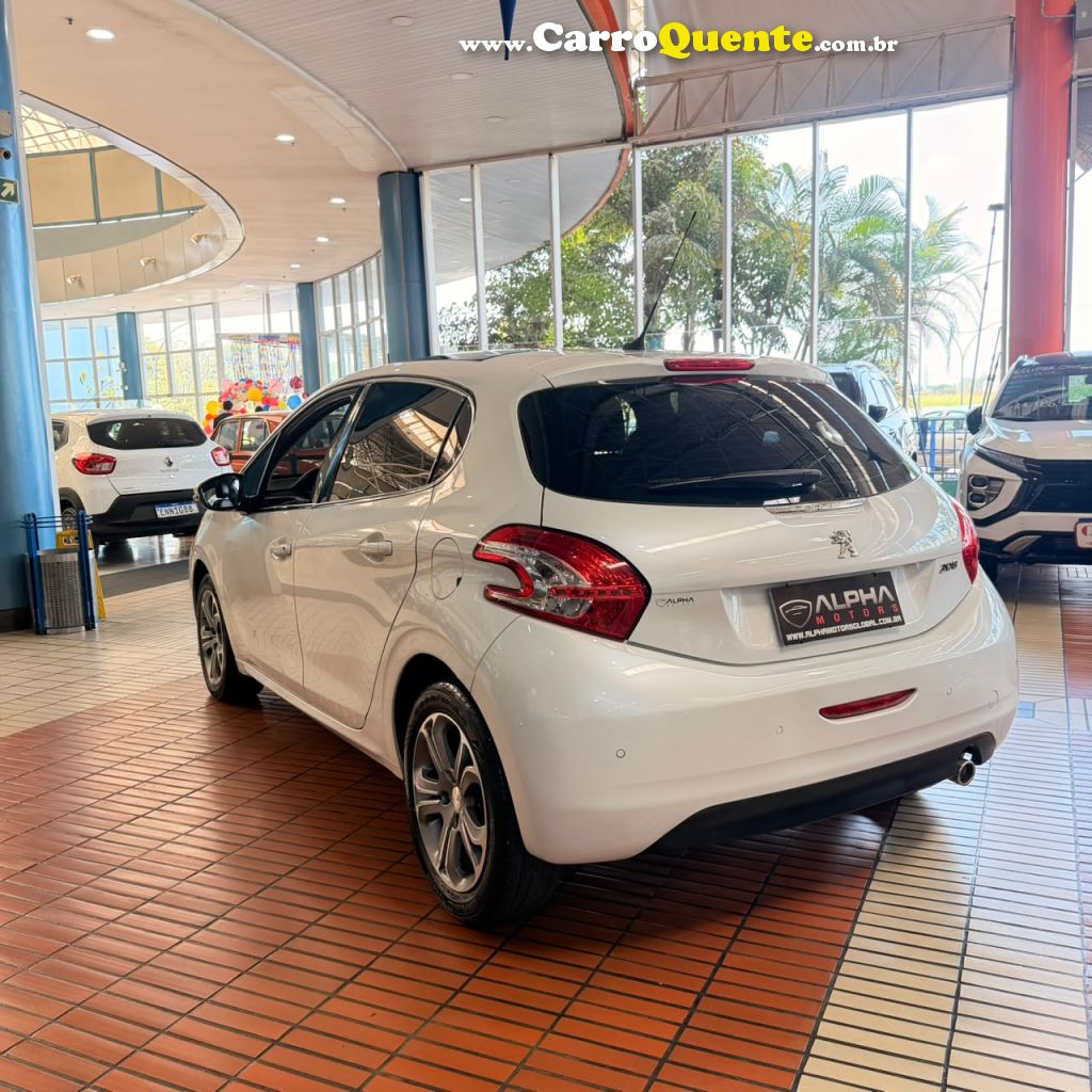 PEUGEOT 208 1.6 GRIFFE 16V 2014 - Loja