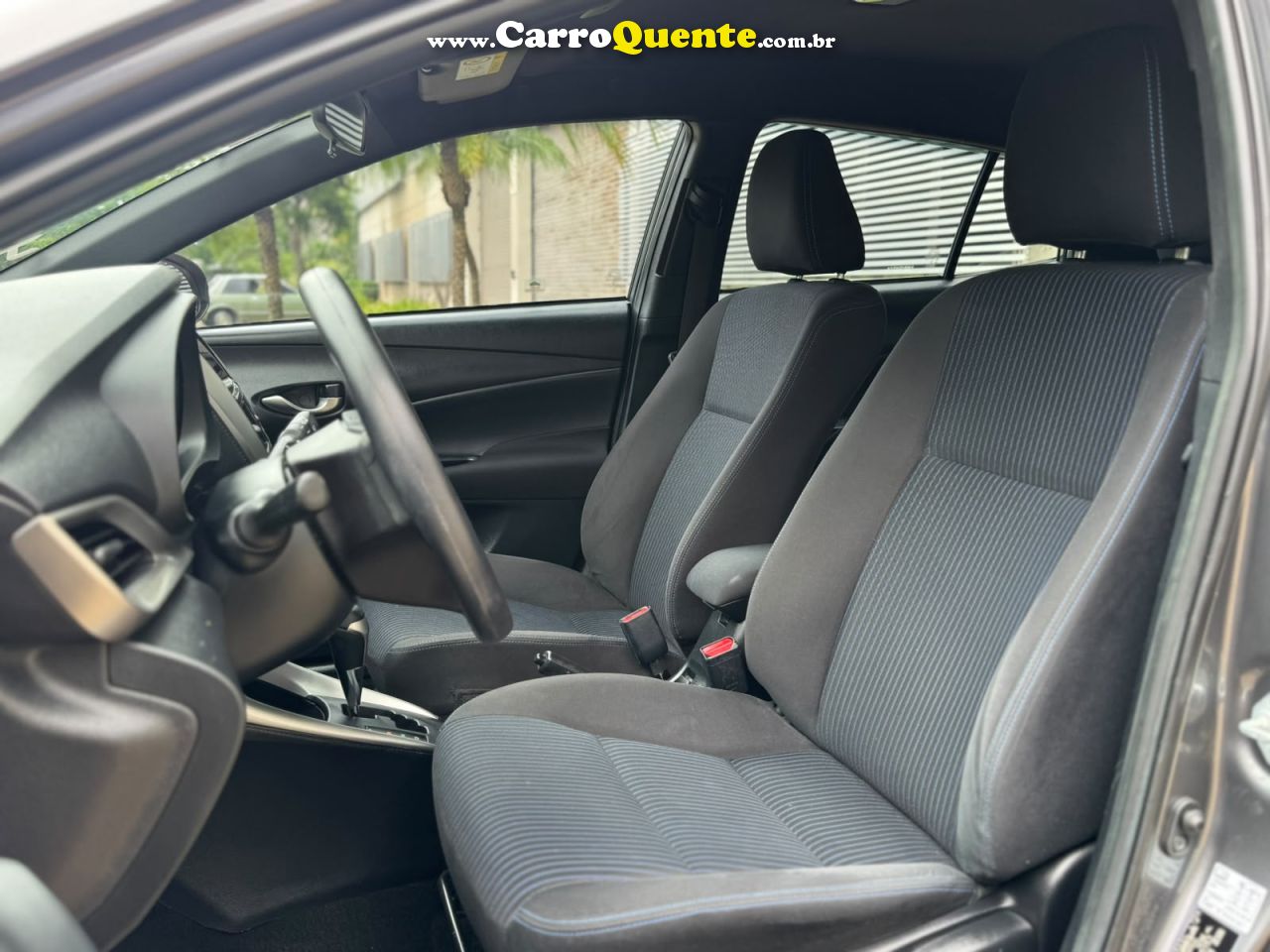 TOYOTA YARIS 1.5 16V XL PLUS CONNECT MULTIDRIVE 2022 - Loja