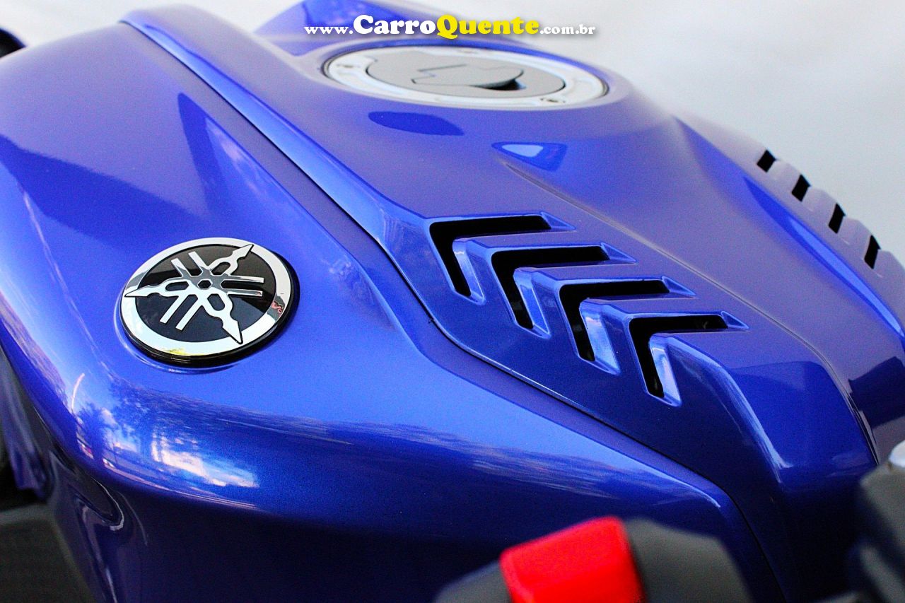 YAMAHA YZF R15 2025 - Loja