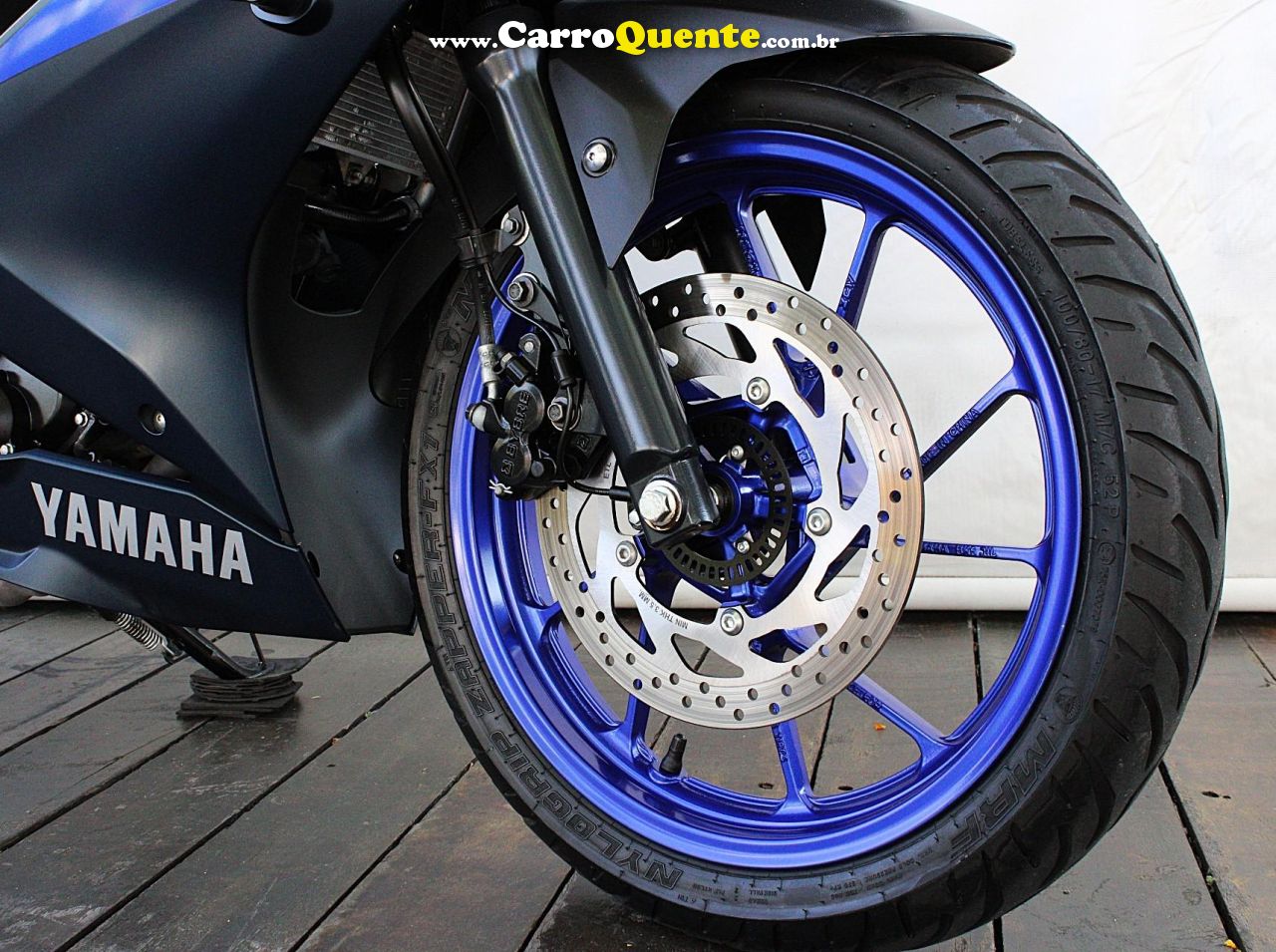 YAMAHA YZF R15 2025 - Loja