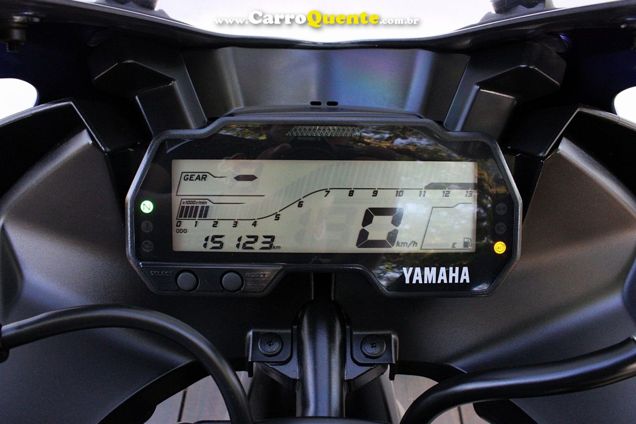 YAMAHA YZF R15 2025 - Loja
