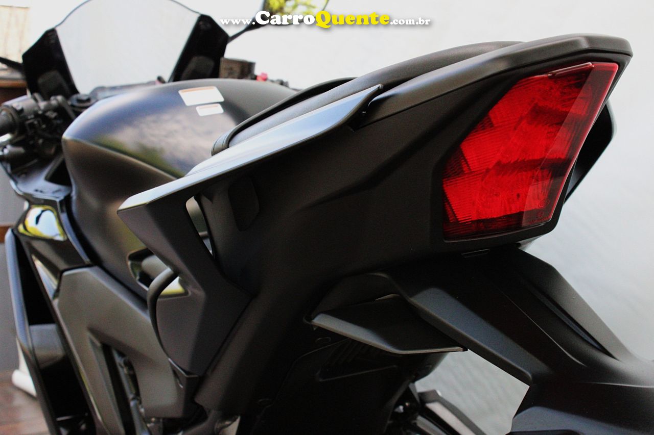 YAMAHA YZF R3 ABS CONNECTED 2026 - Loja