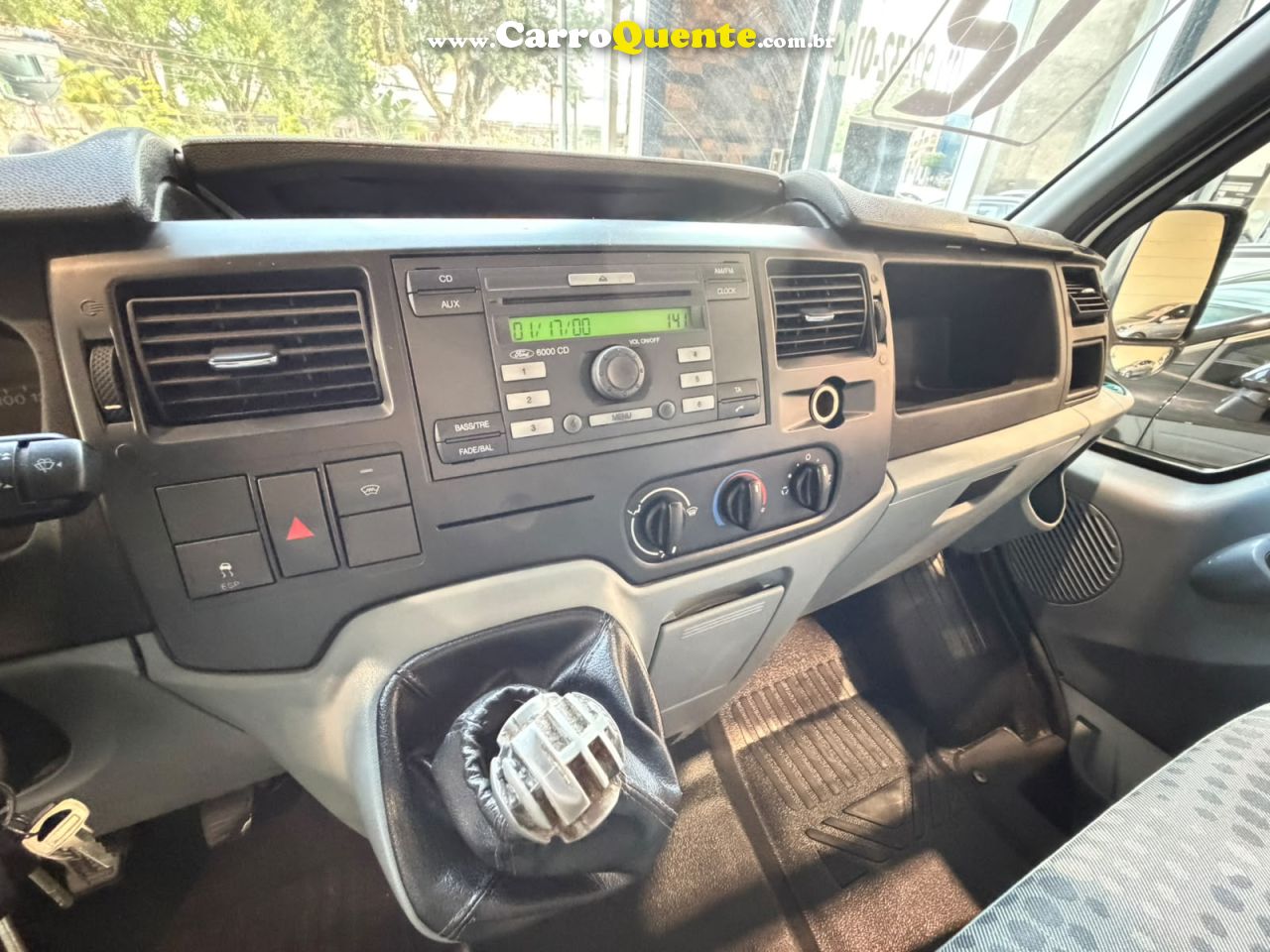 FORD TRANSIT 2.4 CHASSI TURBO 2012 - Loja