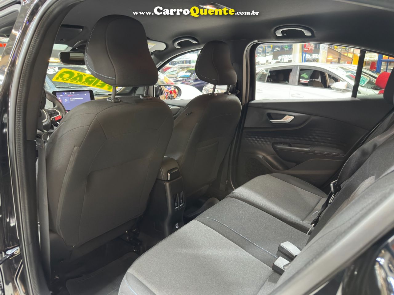 FIAT FASTBACK 1.0 TURBO 200 HYBRID AUDACE 2026 - Loja