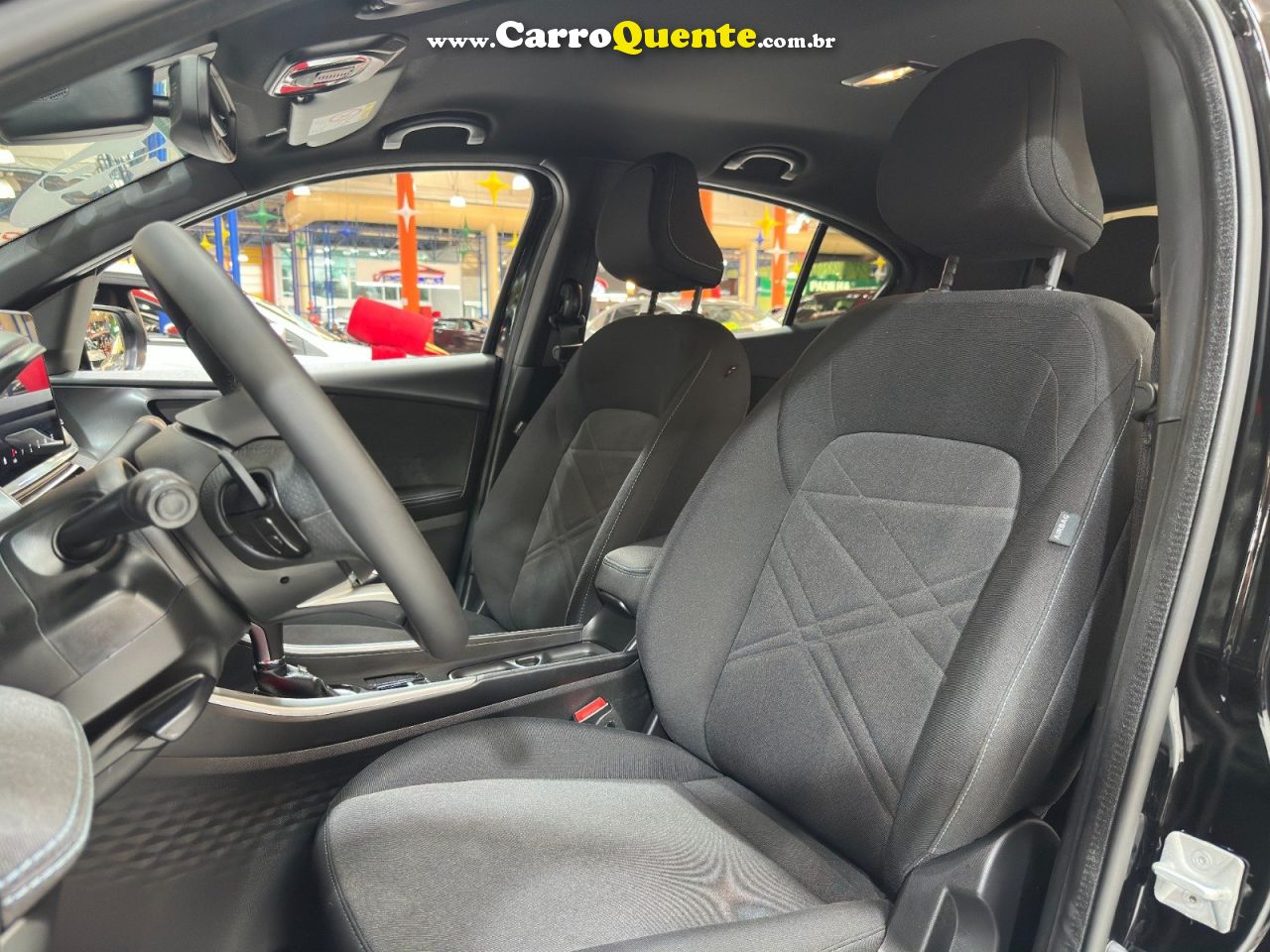 FIAT FASTBACK 1.0 TURBO 200 HYBRID AUDACE 2026 - Loja