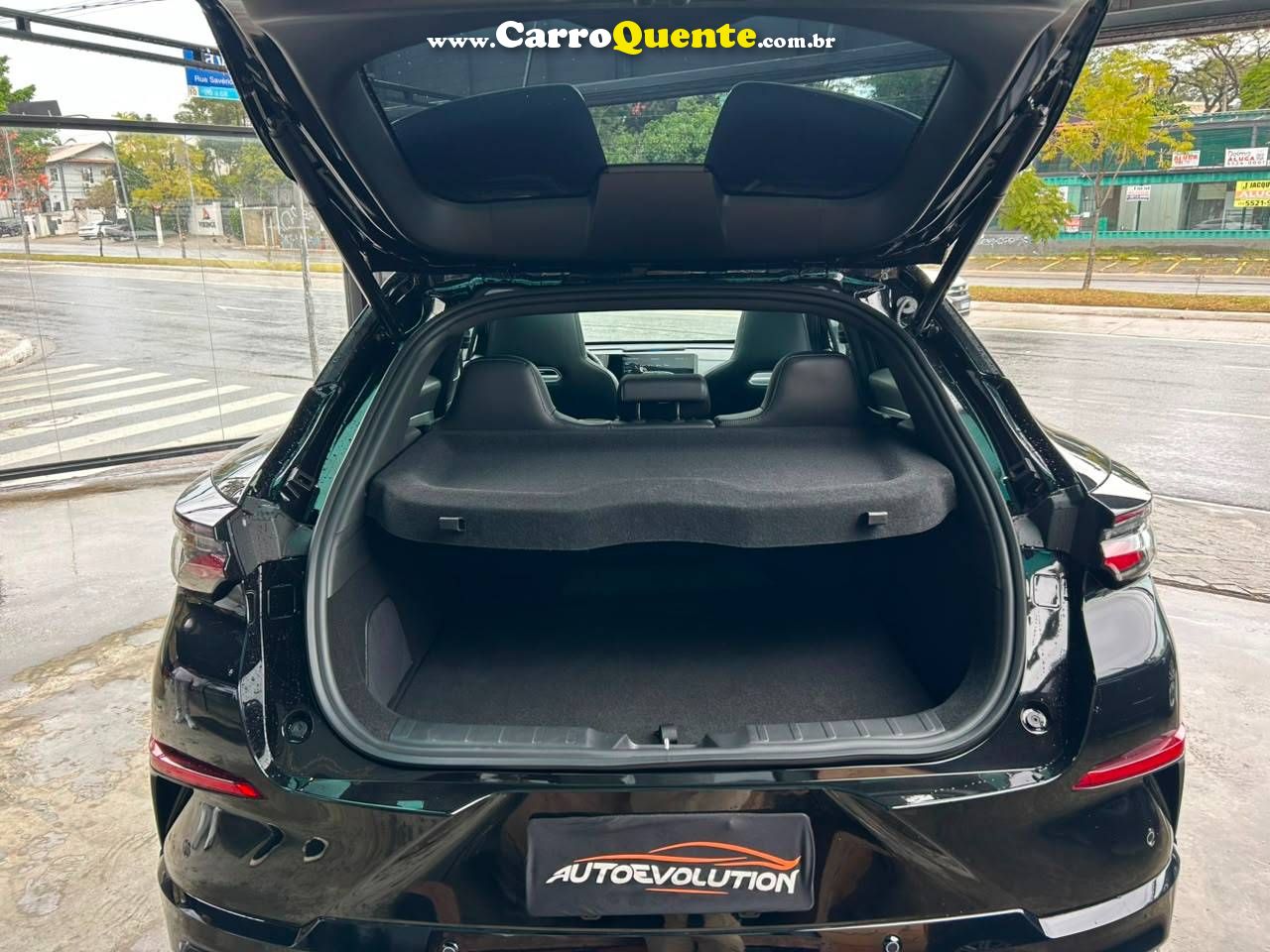 CAOA CHANGAN UNI-T 1.5 TGDI 7DCT 2027 - Loja