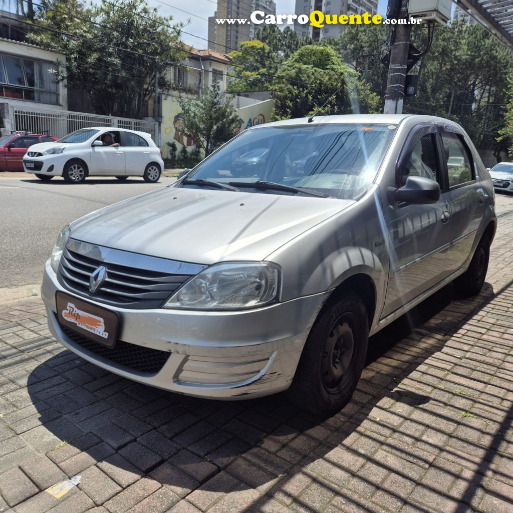 RENAULT   LOGAN AUTHENTIQUE HI-FLEX 1.0 16V 4P   PRATA 2012 1.0 FLEX - Loja