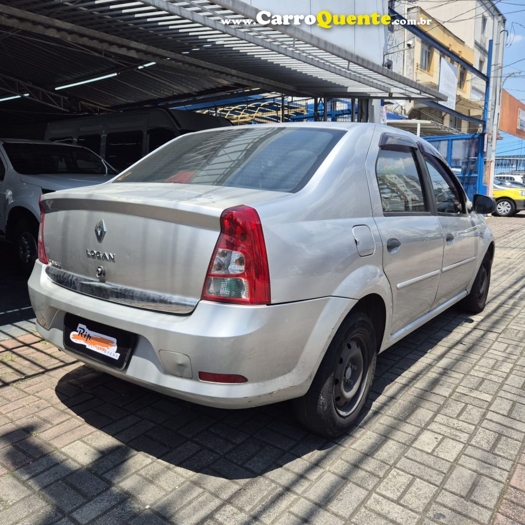 RENAULT   LOGAN AUTHENTIQUE HI-FLEX 1.0 16V 4P   PRATA 2012 1.0 FLEX - Loja
