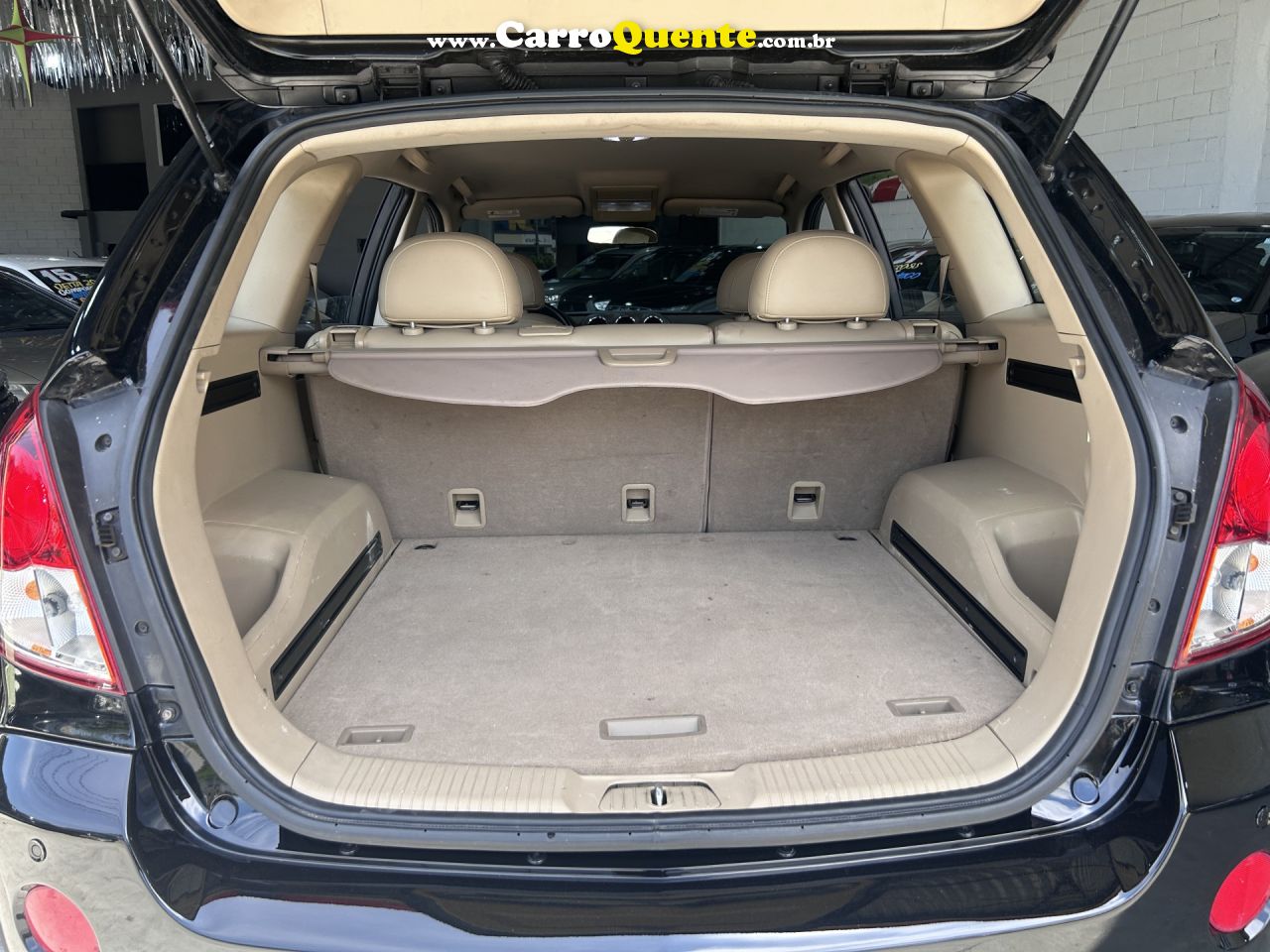 CHEVROLET   CAPTIVA SPORT FWD 3.6 V6 24V 261CV 4X2   PRETO 2010 3.6 GASOLINA - Loja