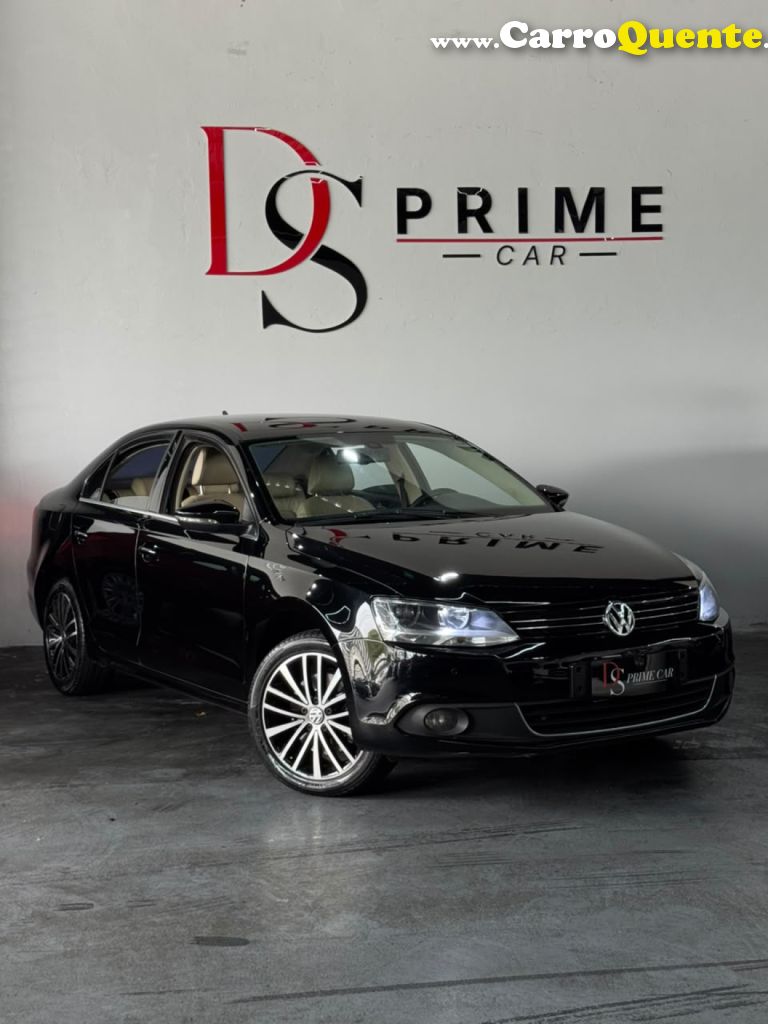 VOLKSWAGEN   JETTA HIGHLINE 2.0 TSI 16V 4P TIPTRONIC   PRETO 2012 2.0 GASOLINA - Loja