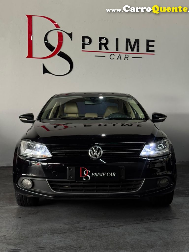 VOLKSWAGEN   JETTA HIGHLINE 2.0 TSI 16V 4P TIPTRONIC   PRETO 2012 2.0 GASOLINA - Loja