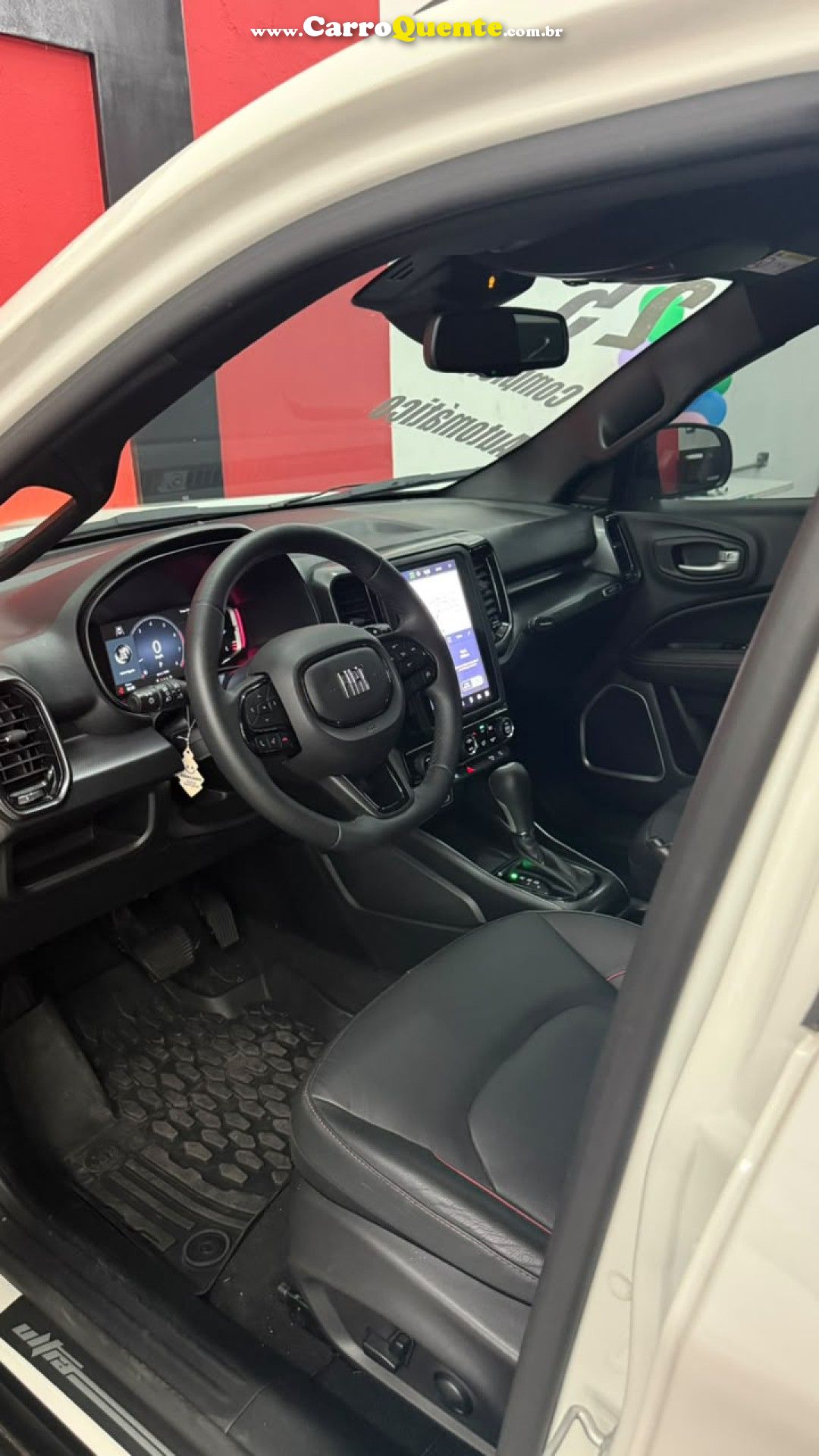FIAT   TORO VOLCANO 1.3 T270 4X2 FLEX AUT.   BRANCO 2025 1.3 FLEX - Loja