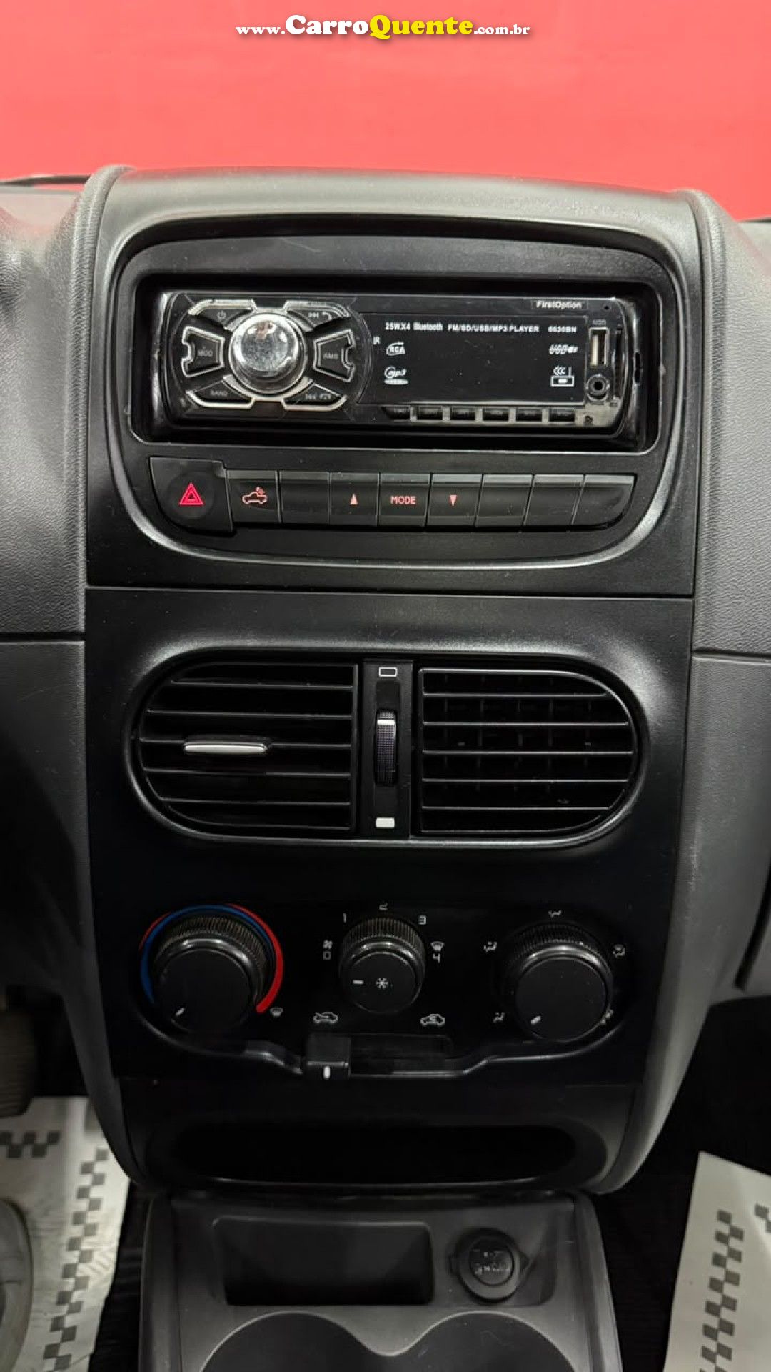 FIAT   STRADA WORKING 1.4 MPI FIRE FLEX 8V CS   BRANCO 2020 1.4 FLEX - Loja