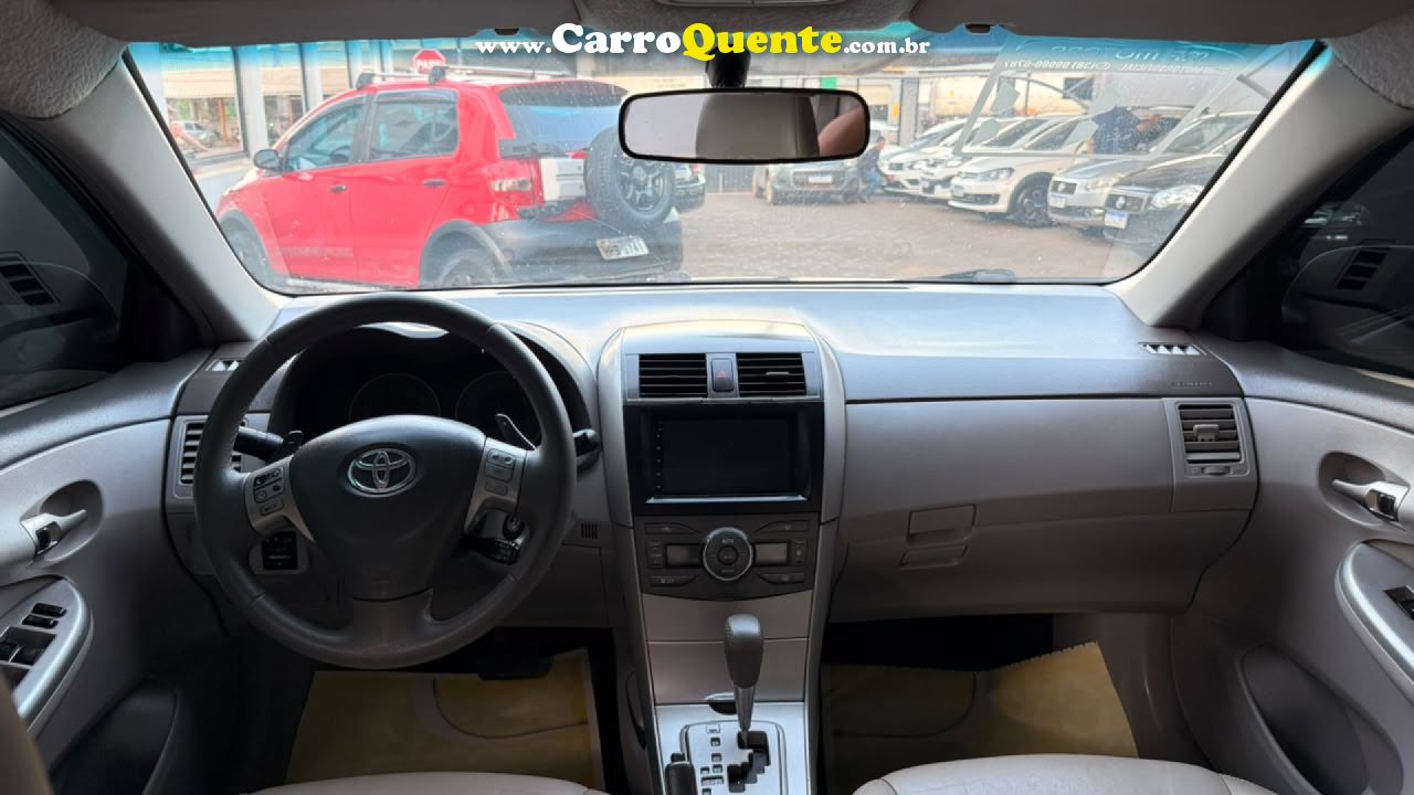TOYOTA   COROLLA XEI 2.0 FLEX 16V AUT.   PRATA 2011 2.0 FLEX - Loja