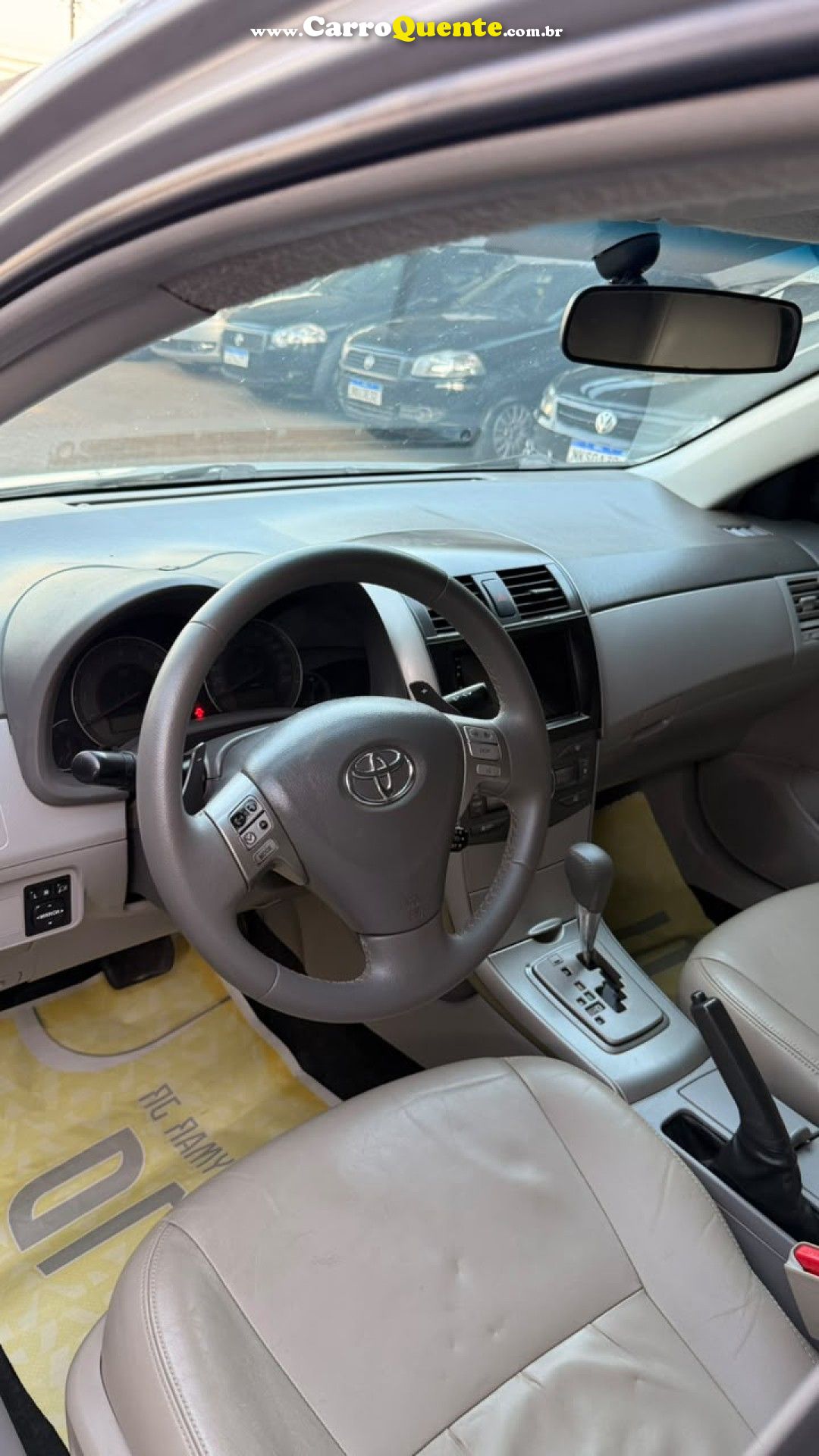 TOYOTA   COROLLA XEI 2.0 FLEX 16V AUT.   PRATA 2011 2.0 FLEX - Loja