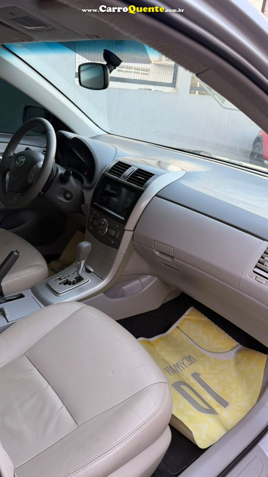 TOYOTA   COROLLA XEI 2.0 FLEX 16V AUT.   PRATA 2011 2.0 FLEX - Loja