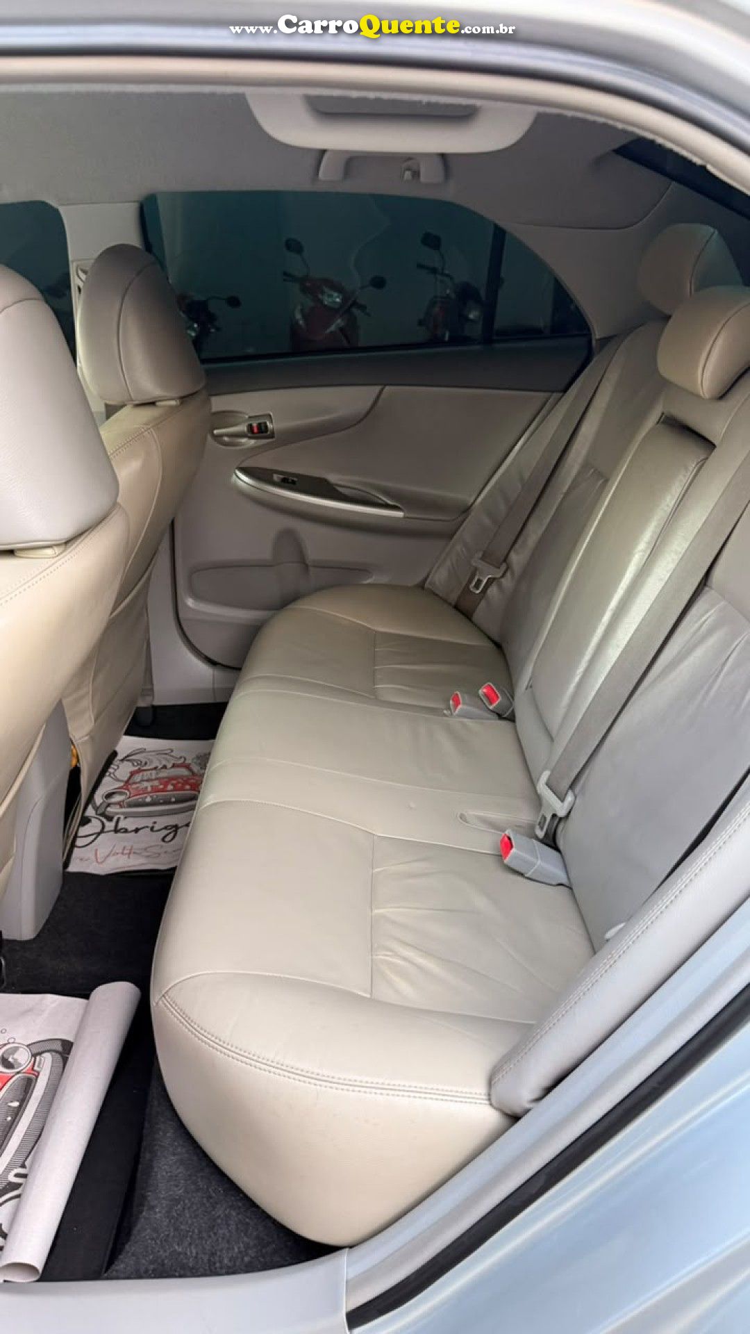 TOYOTA   COROLLA XEI 2.0 FLEX 16V AUT.   PRATA 2011 2.0 FLEX - Loja