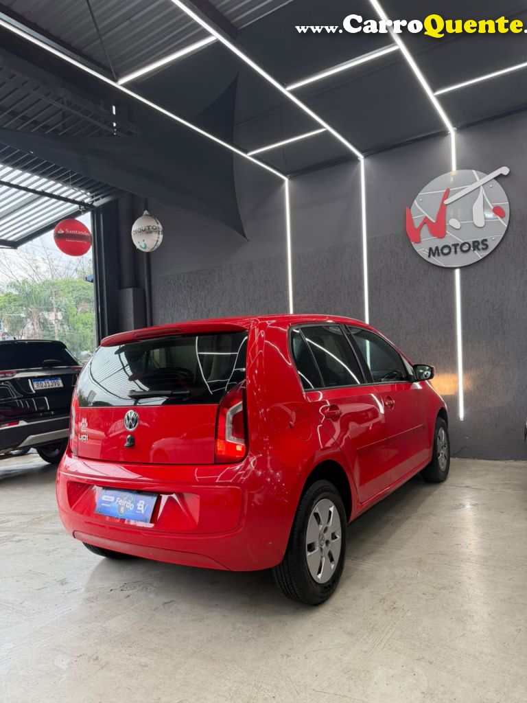 VOLKSWAGEN   UP! TAKE 1.0 TOTAL FLEX 12V 5P   VERMELHO 2015 1.0 FLEX - Loja