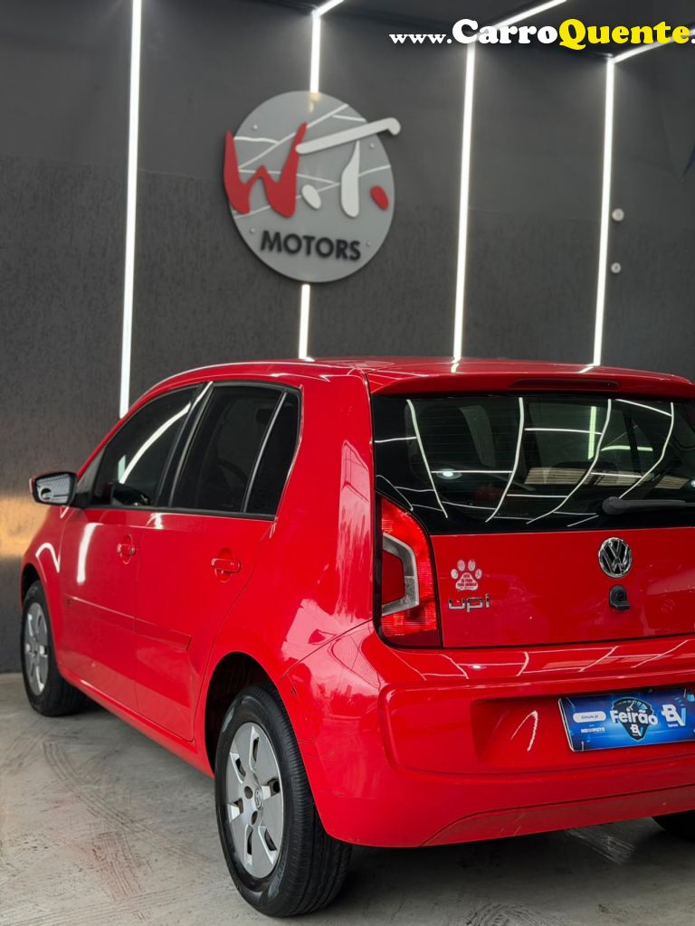 VOLKSWAGEN   UP! TAKE 1.0 TOTAL FLEX 12V 5P   VERMELHO 2015 1.0 FLEX - Loja
