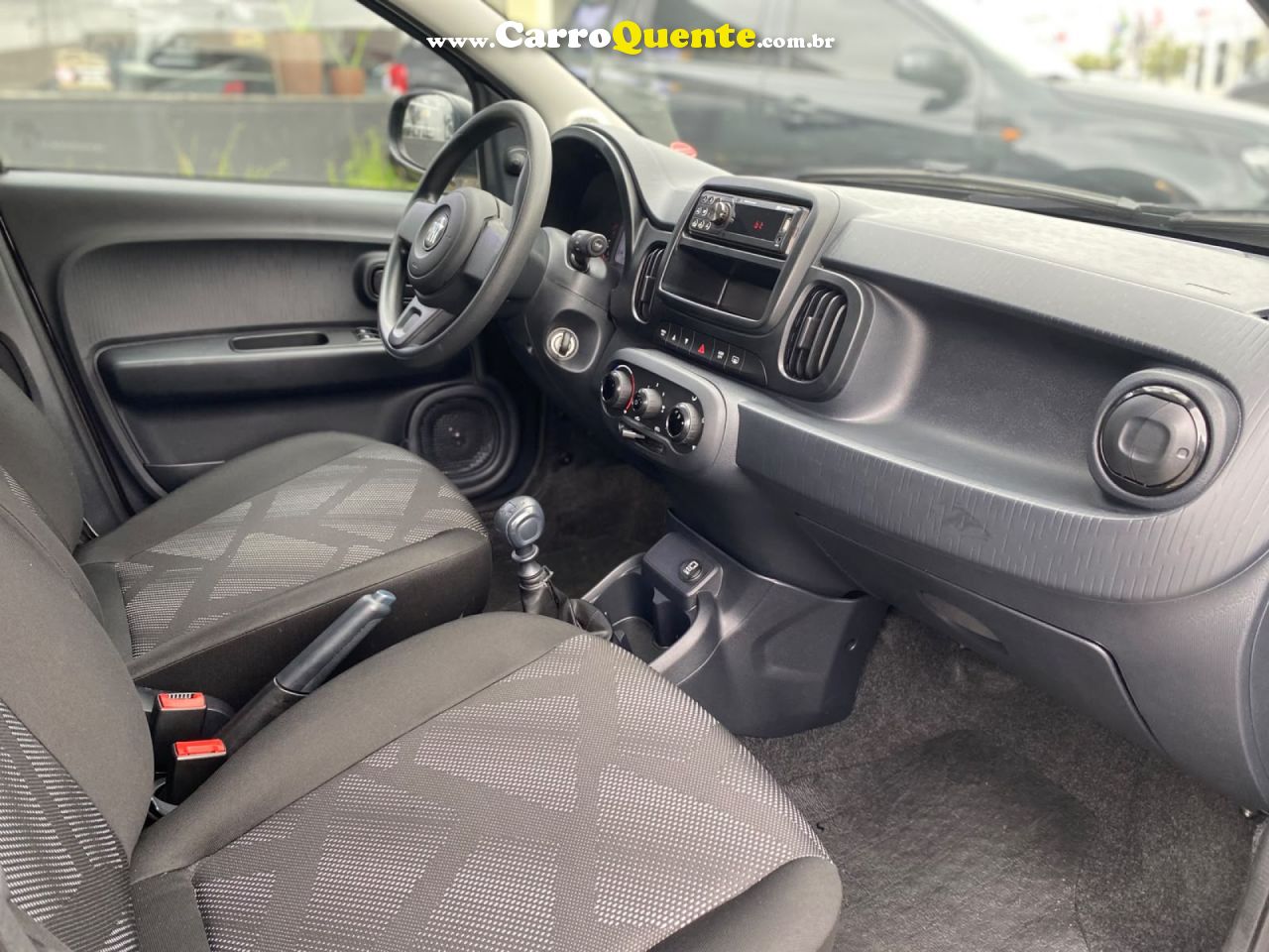 FIAT   MOBI LIKE 1.0 FIRE FLEX 5P.   CINZA 2025 1.0 FLEX - Loja