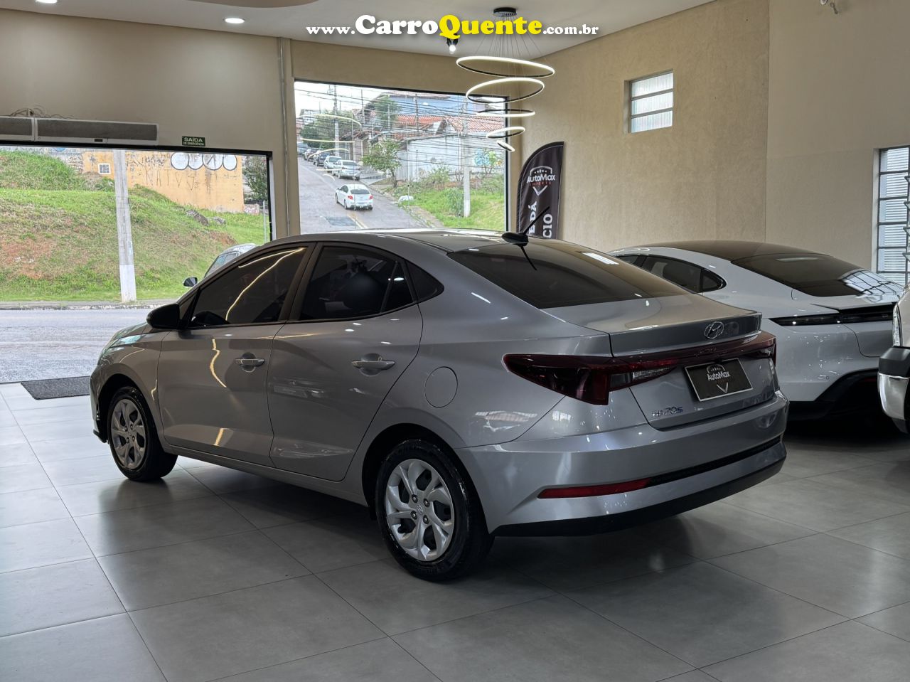 HYUNDAI   HB20S C.PLUSC.STYLE1.0 FLEX 12V MEC. 4P   PRATA 2025 10 FLEX - Loja
