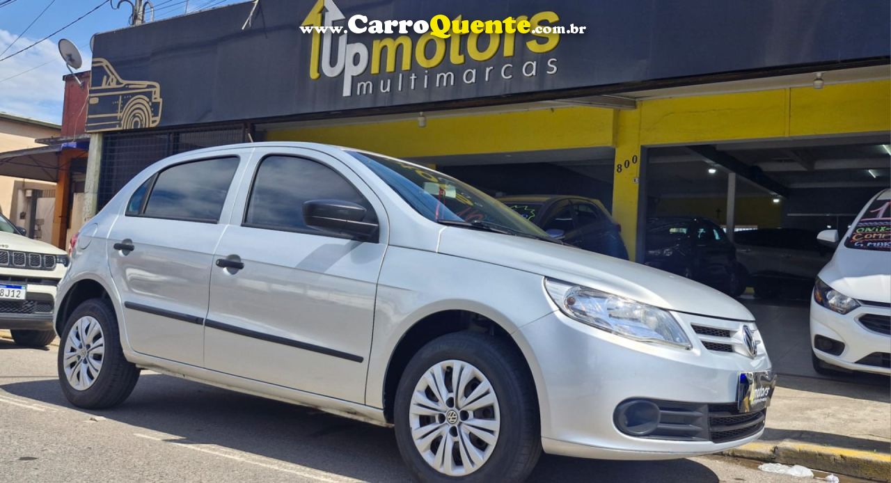 VOLKSWAGEN   GOL (NOVO) 1.0 MI TOTAL FLEX 8V 4P   PRATA 2013 1.0 FLEX - Loja