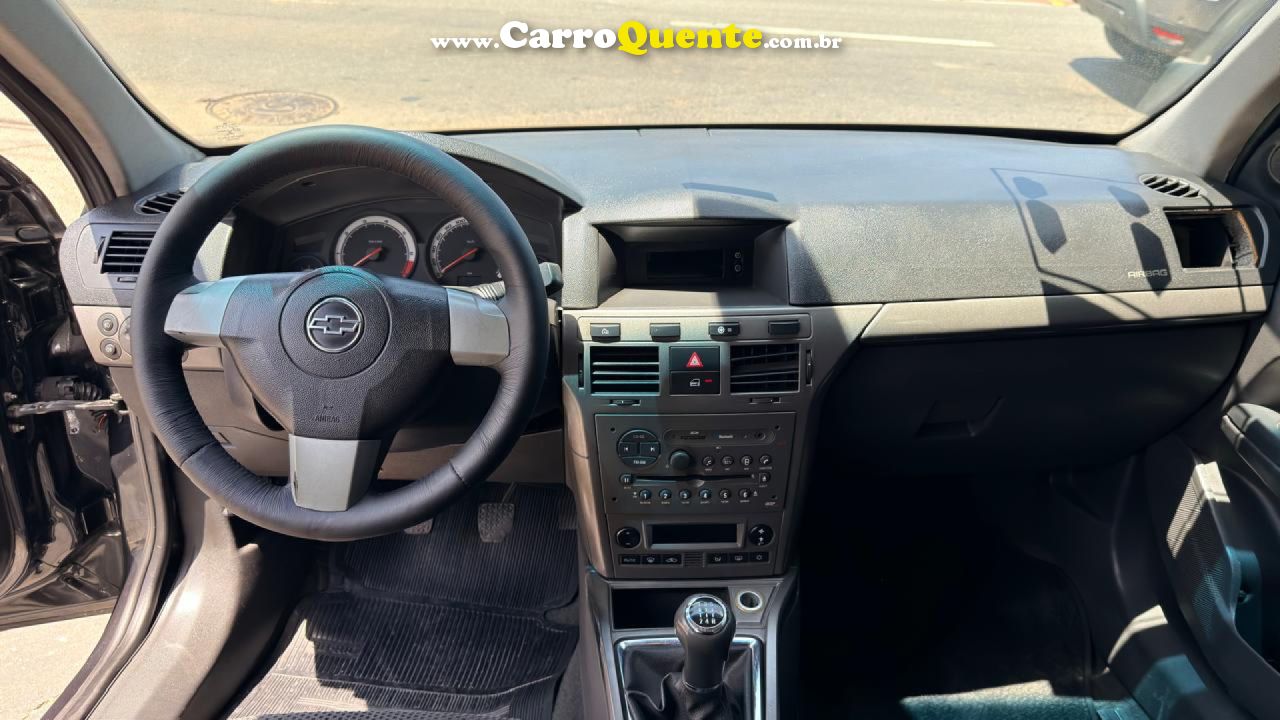CHEVROLET   VECTRA GT 2.0 MPFI 8V FLEXPOWER MEC.   PRETO 2011 2.0 FLEX - Loja