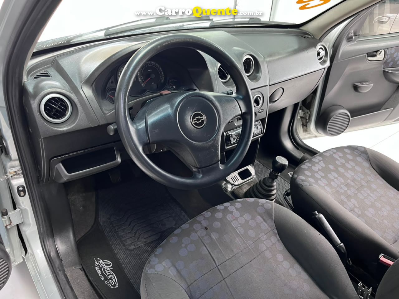 CHEVROLET   PRISMA JOY   PRATA 2008 1.4 FLEX - Loja