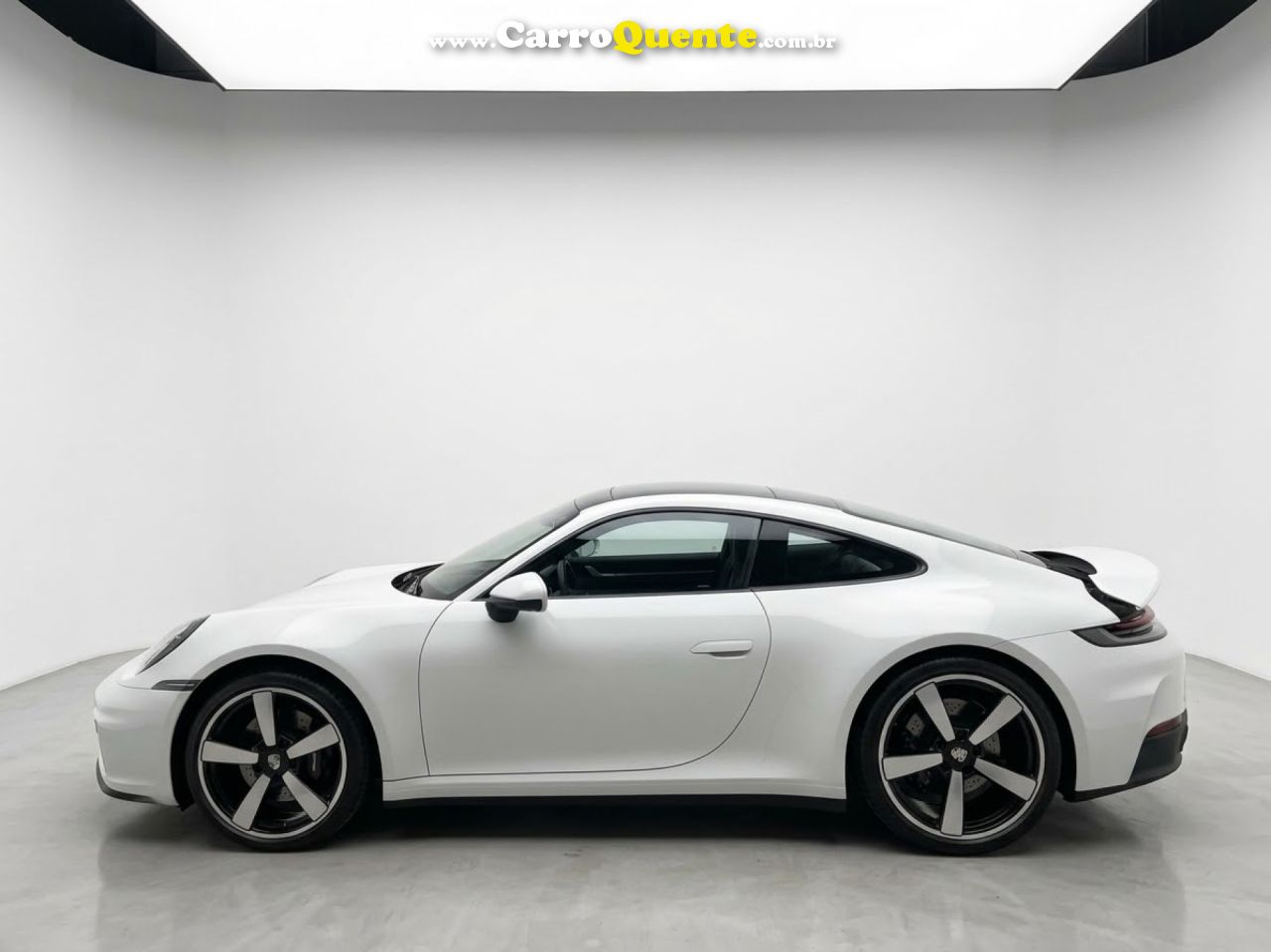 PORSCHE   PORSCHE 911 3.0 24V H6 GASOLINA CARRERA PDK   BRANCO 2026 3.0 H6 GASOLINA - Loja