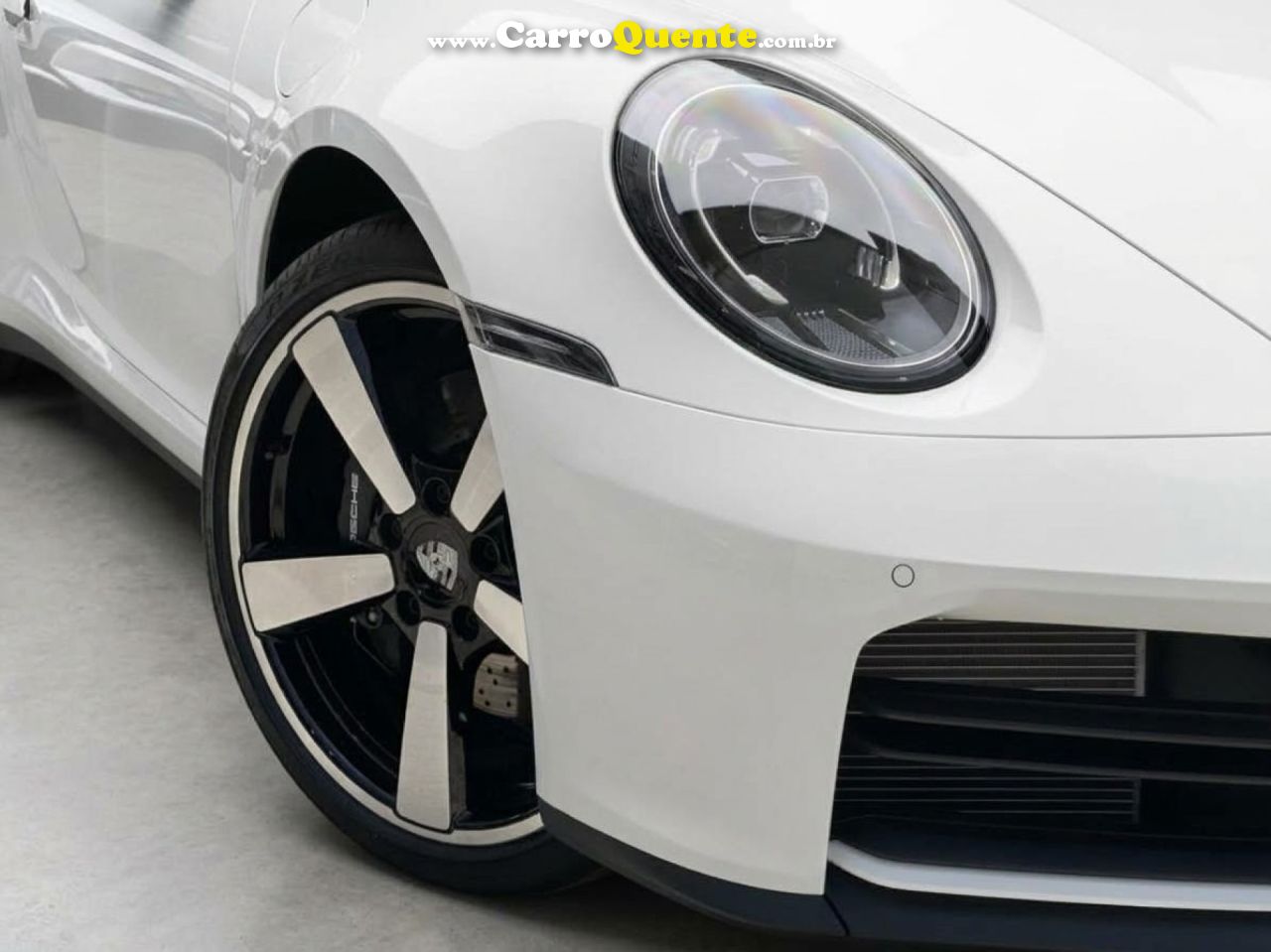 PORSCHE   PORSCHE 911 3.0 24V H6 GASOLINA CARRERA PDK   BRANCO 2026 3.0 H6 GASOLINA - Loja