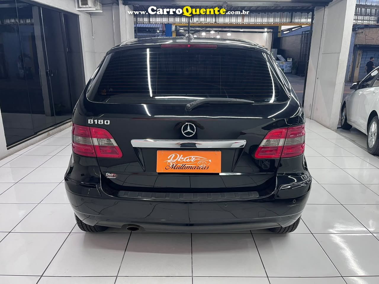 MERCEDES-BENZ   MERCEDES-BENZ B 180   PRETO 2011 1.7 GASOLINA - Loja