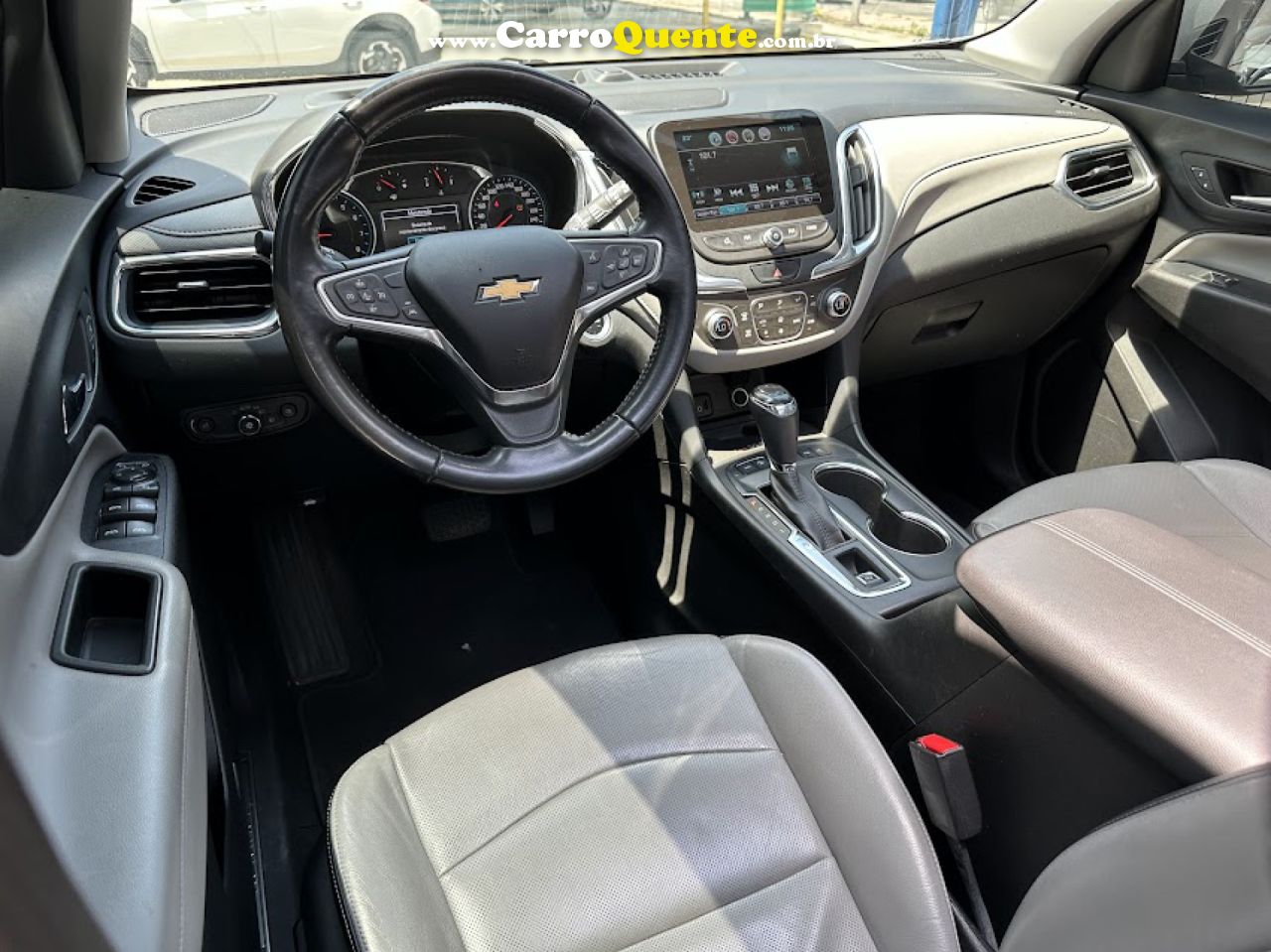 CHEVROLET   EQUINOX PREMIER 2.0 TURBO AWD 262CV AUT.   PRATA 2018 2.0 GASOLINA - Loja