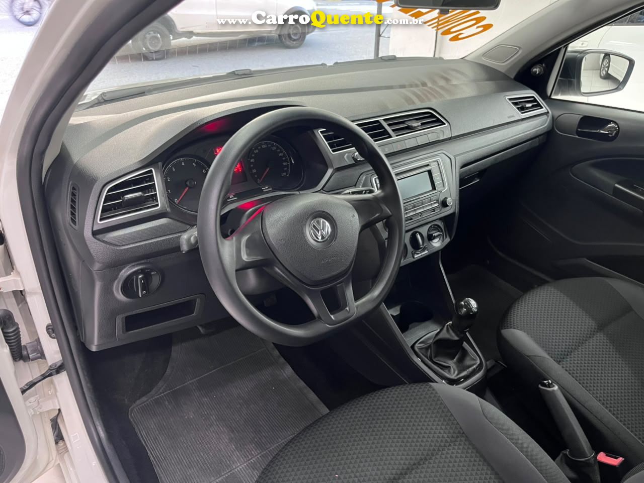 VOLKSWAGEN   VOYAGE MPI   BRANCO 2023 1.0 FLEX - Loja