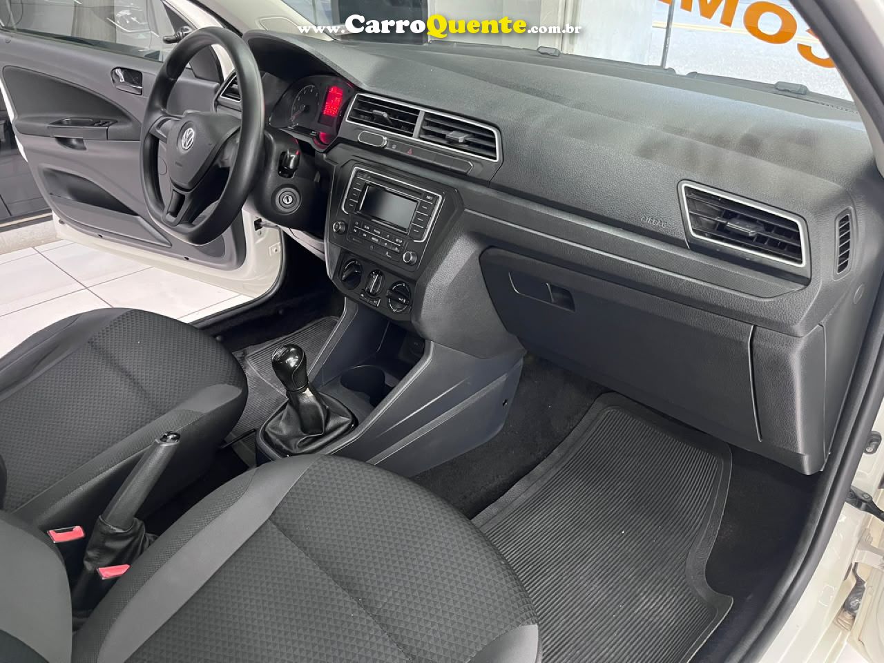 VOLKSWAGEN   VOYAGE MPI   BRANCO 2023 1.0 FLEX - Loja