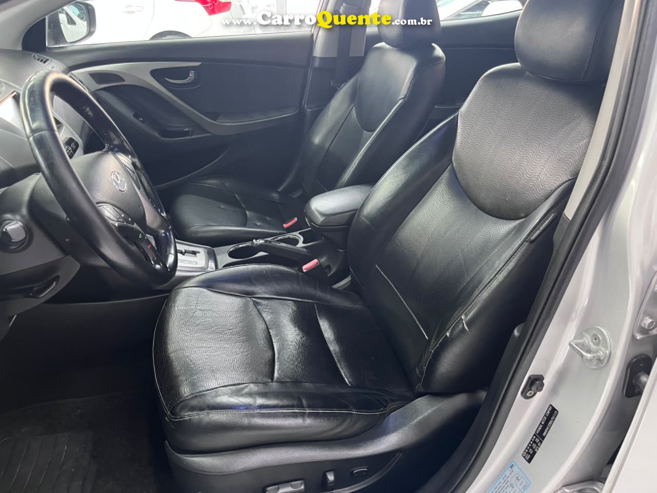 HYUNDAI   HYUNDAI ELANTRA GLS   PRATA 2013 1.8 GASOLINA - Loja