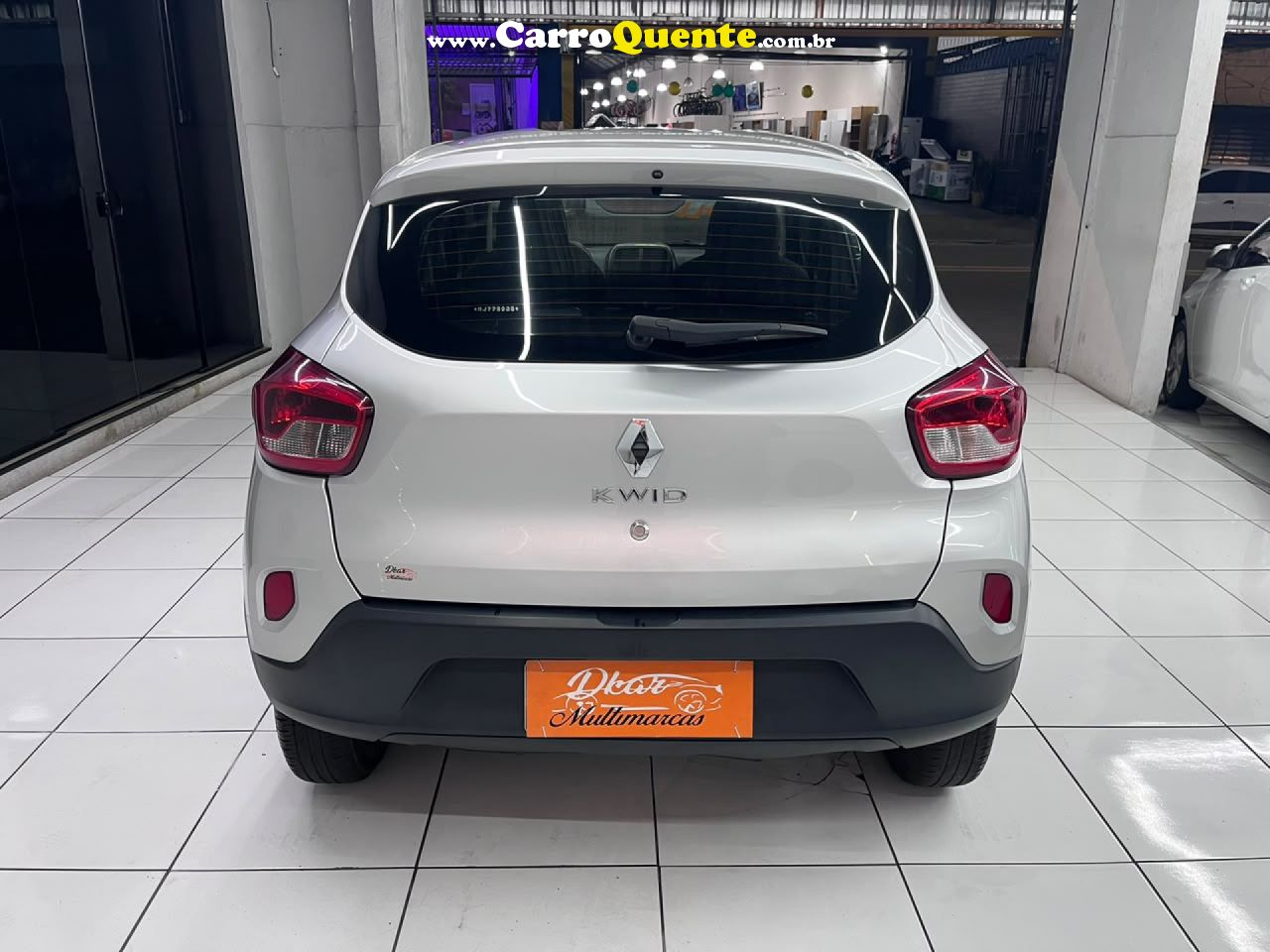 RENAULT   KWID ZEN 2   PRATA 2024 1.0 FLEX - Loja