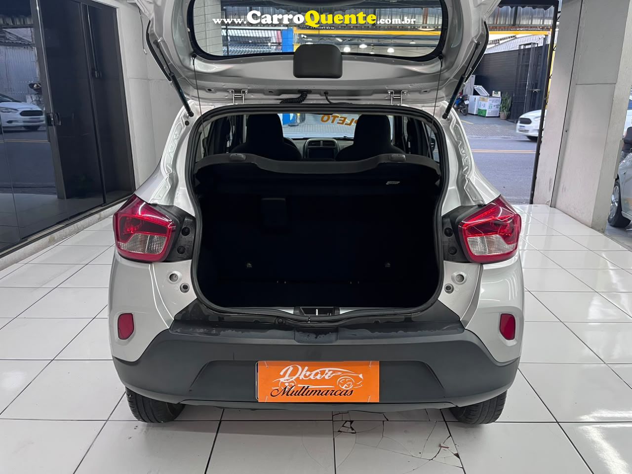 RENAULT   KWID ZEN 2   PRATA 2024 1.0 FLEX - Loja