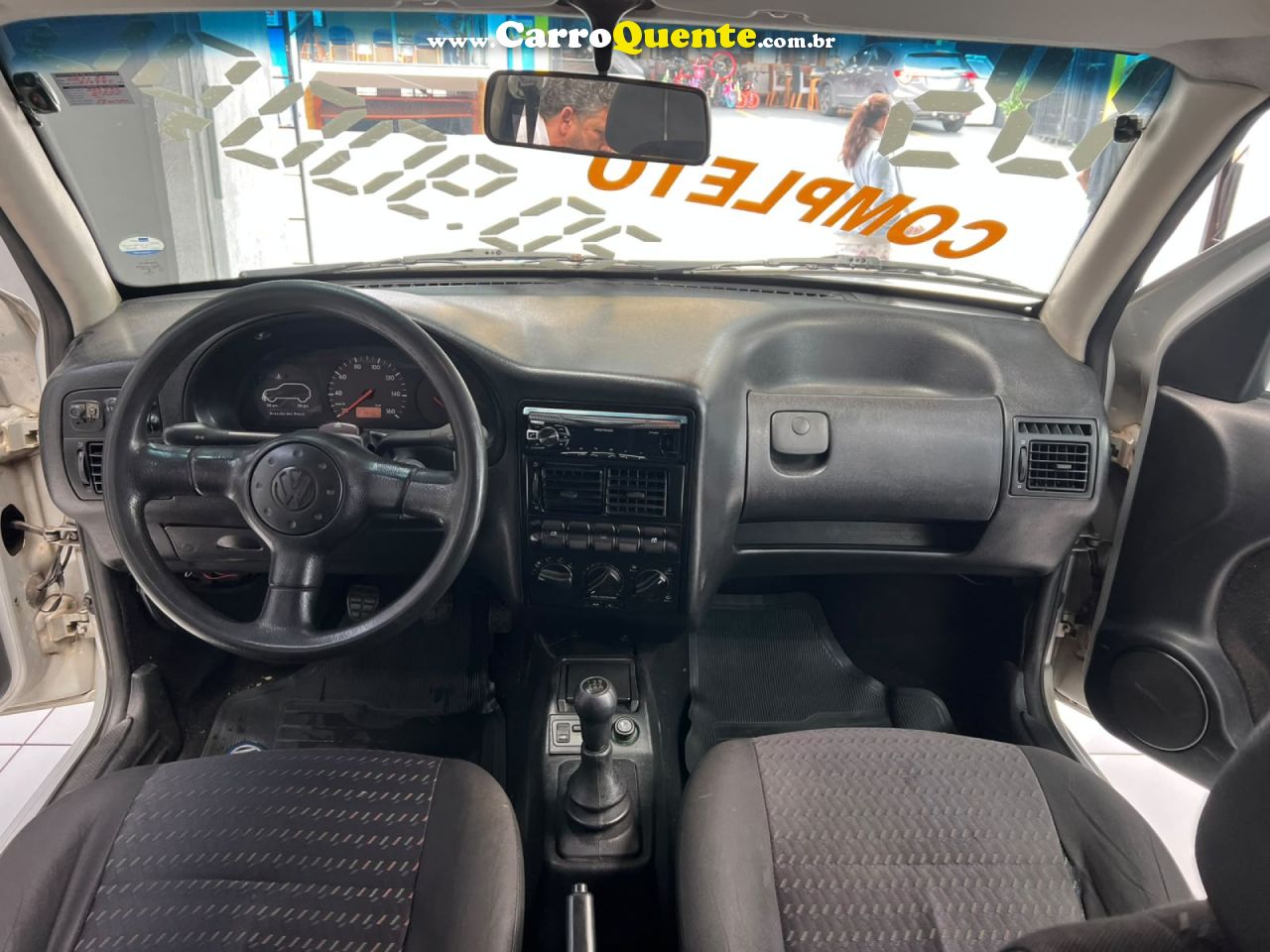 VOLKSWAGEN   GOL 1.0   PRATA 2005 1.0 FLEX - Loja