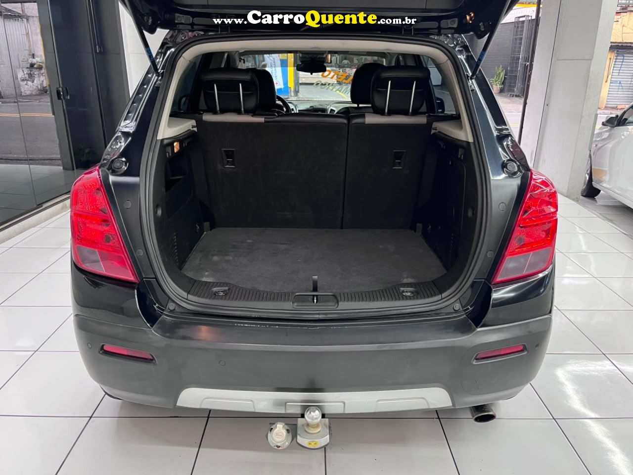 CHEVROLET   TRACKER LTZ AT   PRETO 2015 1.8 FLEX - Loja