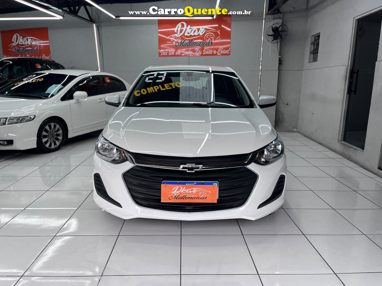 CHEVROLET   ONIX 1.0 MT LT2   BRANCO 2023 1.0 FLEX - Loja
