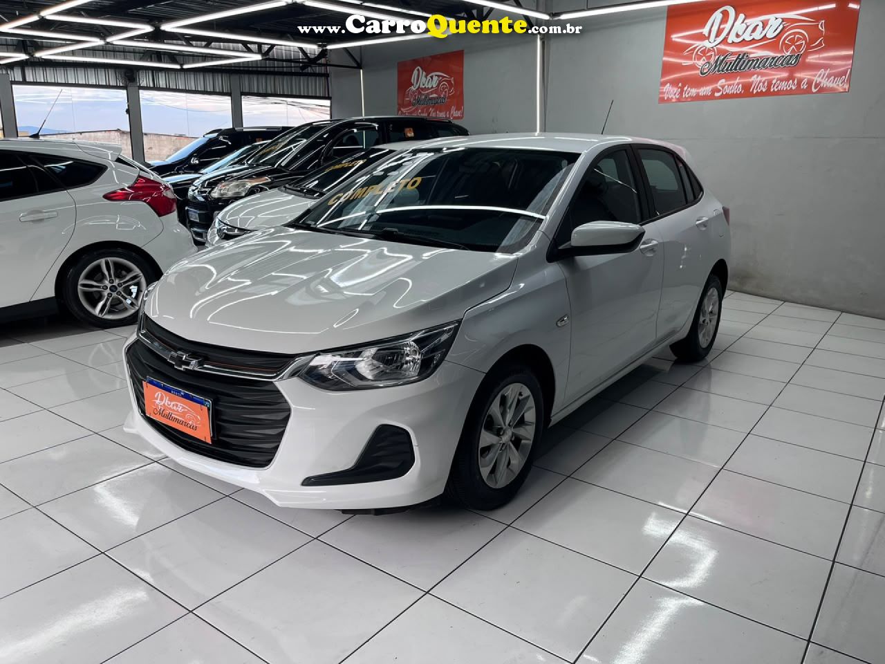 CHEVROLET   ONIX 1.0 MT LT2   BRANCO 2023 1.0 FLEX - Loja