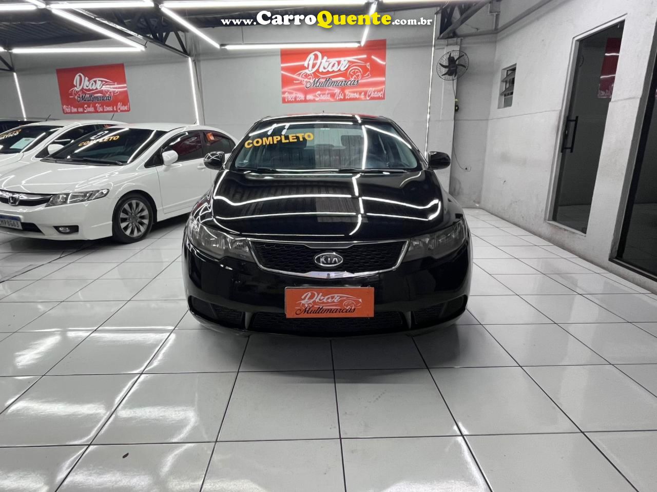 KIA   KIA CERATO EX3    PRETO 2011 1.6 GASOLINA - Loja