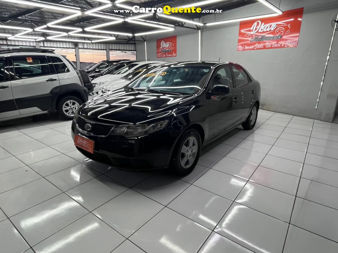 KIA   KIA CERATO EX3    PRETO 2011 1.6 GASOLINA - Loja