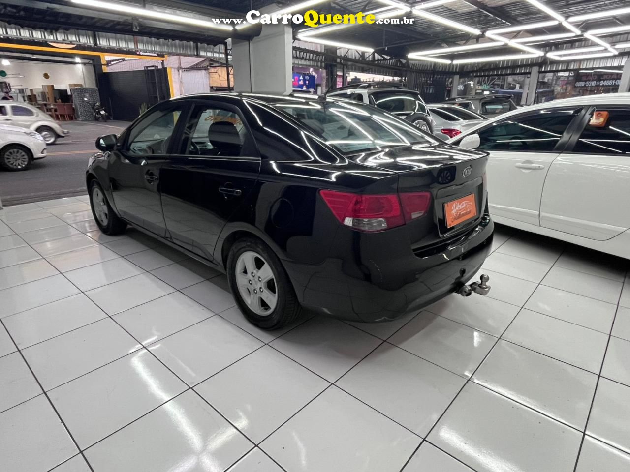 KIA   KIA CERATO EX3    PRETO 2011 1.6 GASOLINA - Loja