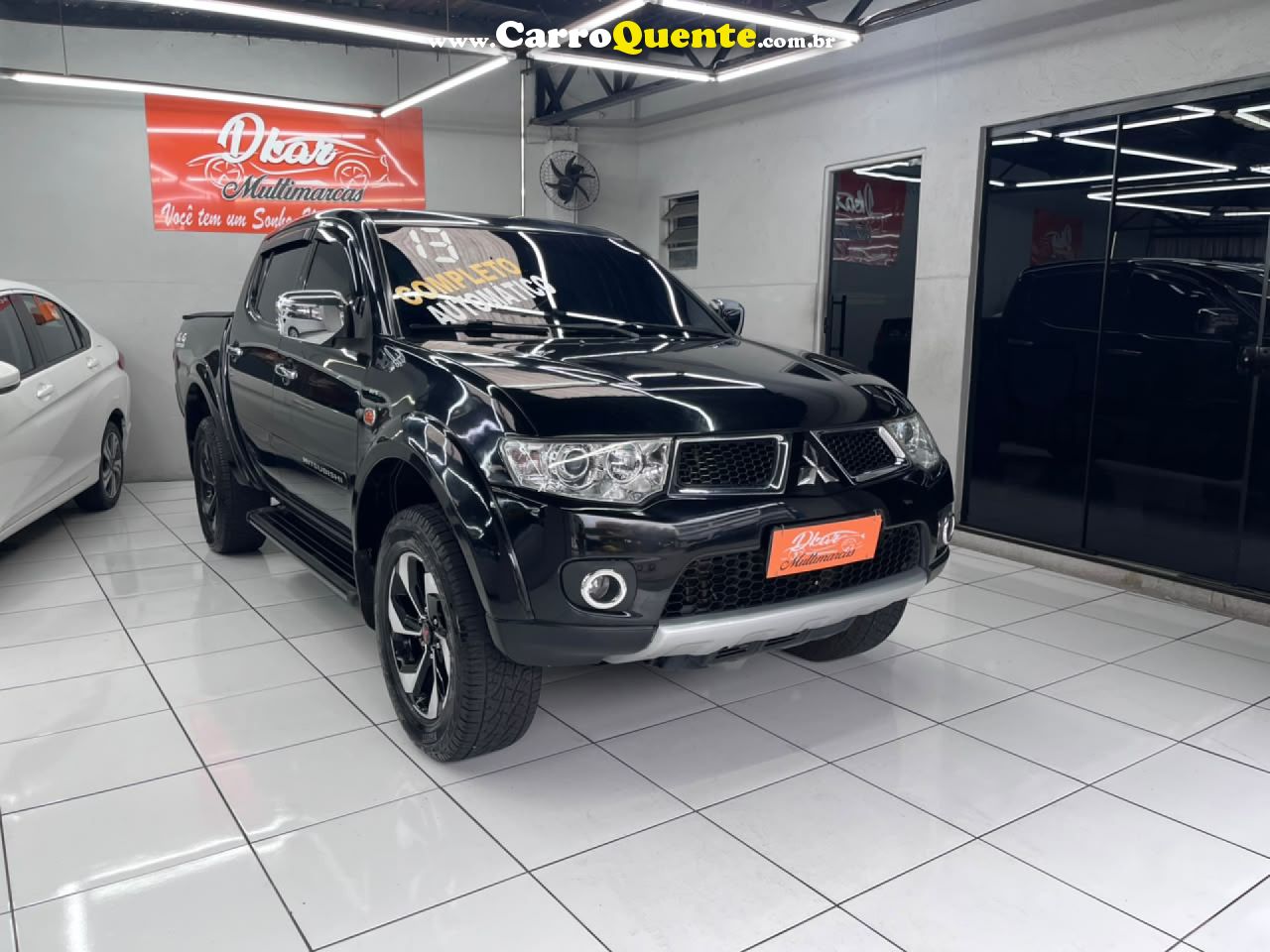 MITSUBISHI   L200 TRITON FLEX   PRETO 2013 3.5 FLEX - Loja