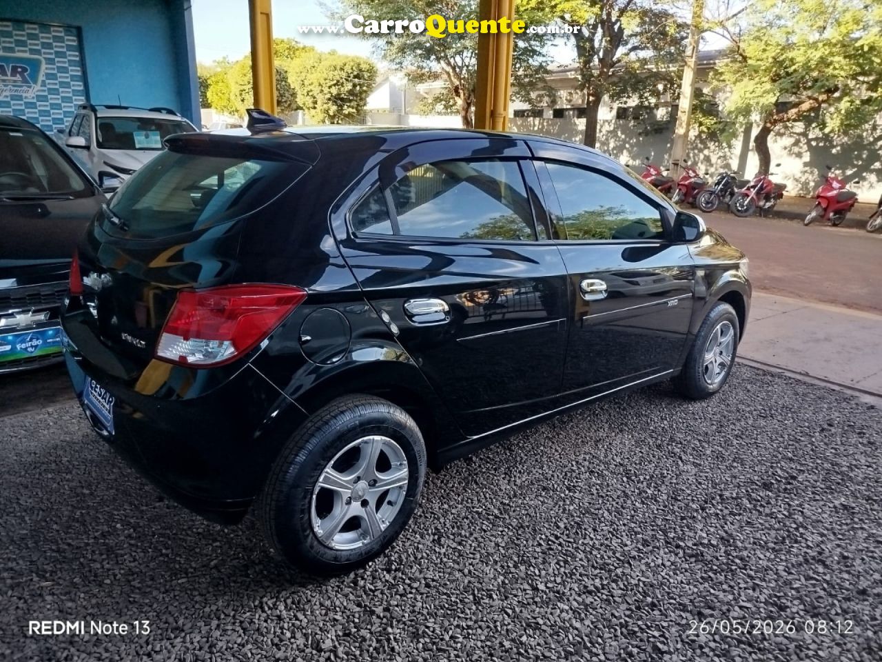 CHEVROLET   ONIX HATCH LT 1.0 8V FLEXPOWER 5P MEC.   PRETO 2015 1.0 FLEX - Loja
