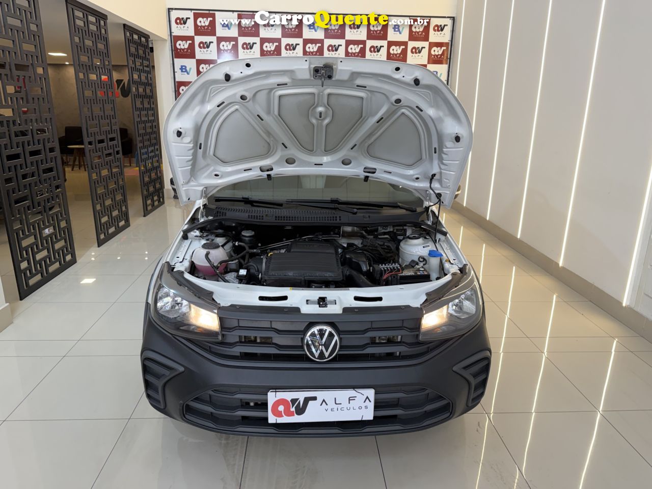 VOLKSWAGEN   SAVEIRO ROBUST 1.6 TOTAL FLEX 16V    BRANCO 2025 1.6 FLEX - Loja