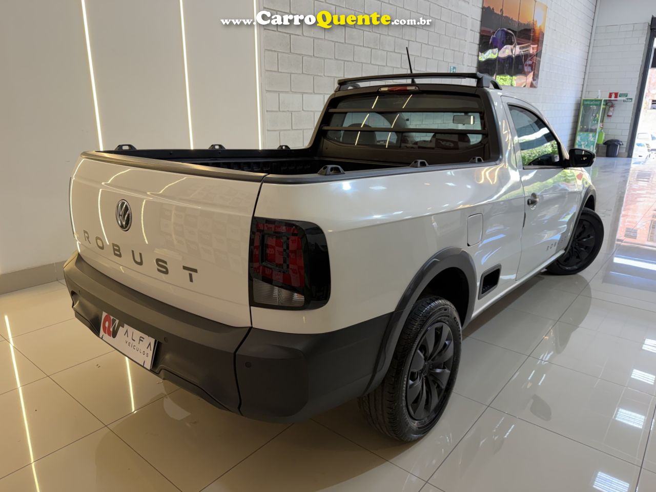VOLKSWAGEN   SAVEIRO ROBUST 1.6 TOTAL FLEX 16V    BRANCO 2025 1.6 FLEX - Loja