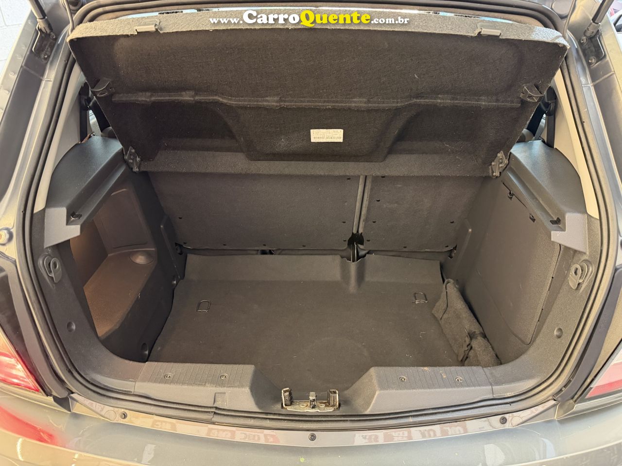 CHEVROLET   AGILE LTZ 1.4 MPFI 8V FLEXPOWER 5P   CINZA 2013 1.4 FLEX - Loja