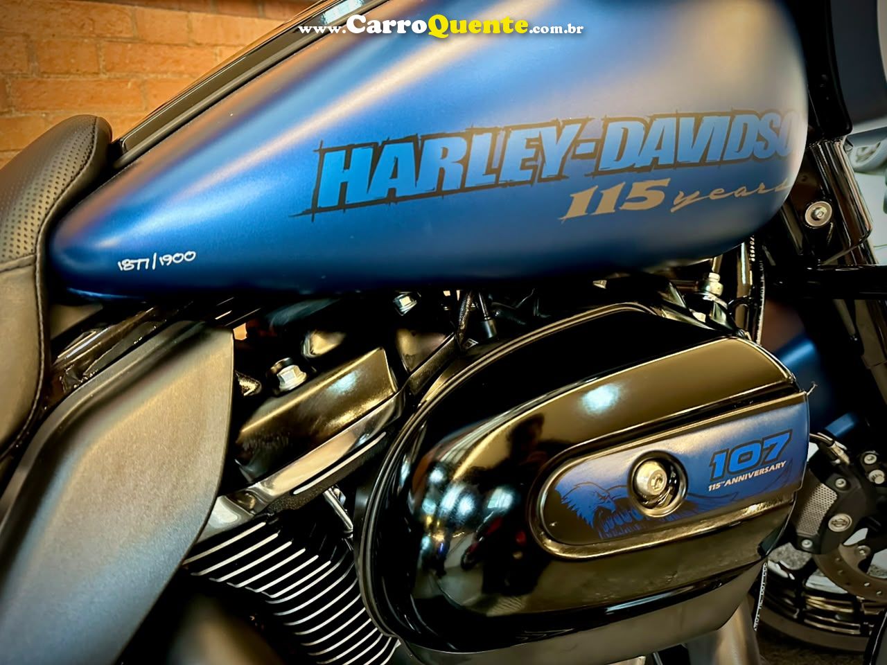 HARLEY-DAVIDSON STREET GLIDE SPECIAL 115TH ANNIVERSARY 2018 - Loja